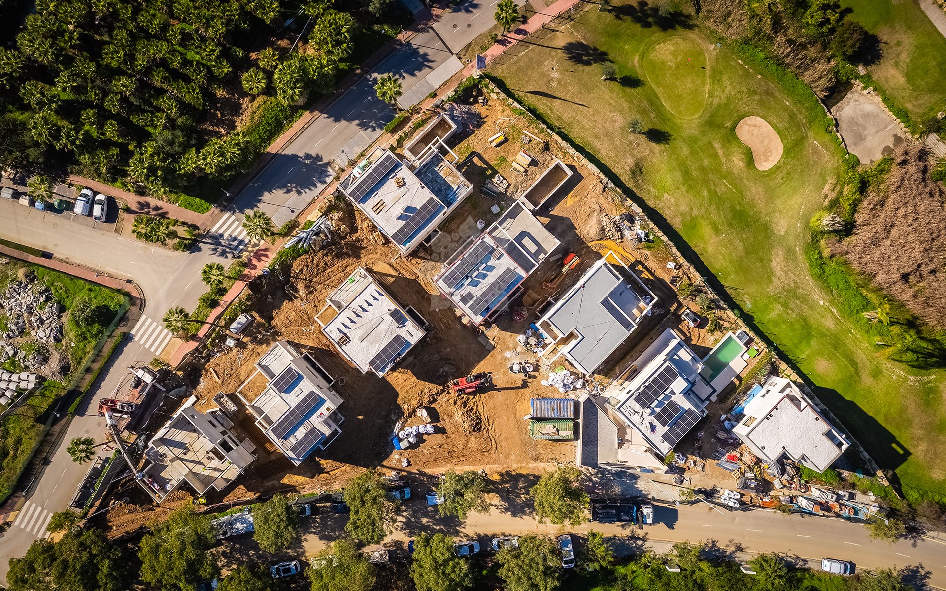 Villa in New Golden Mile, Estepona