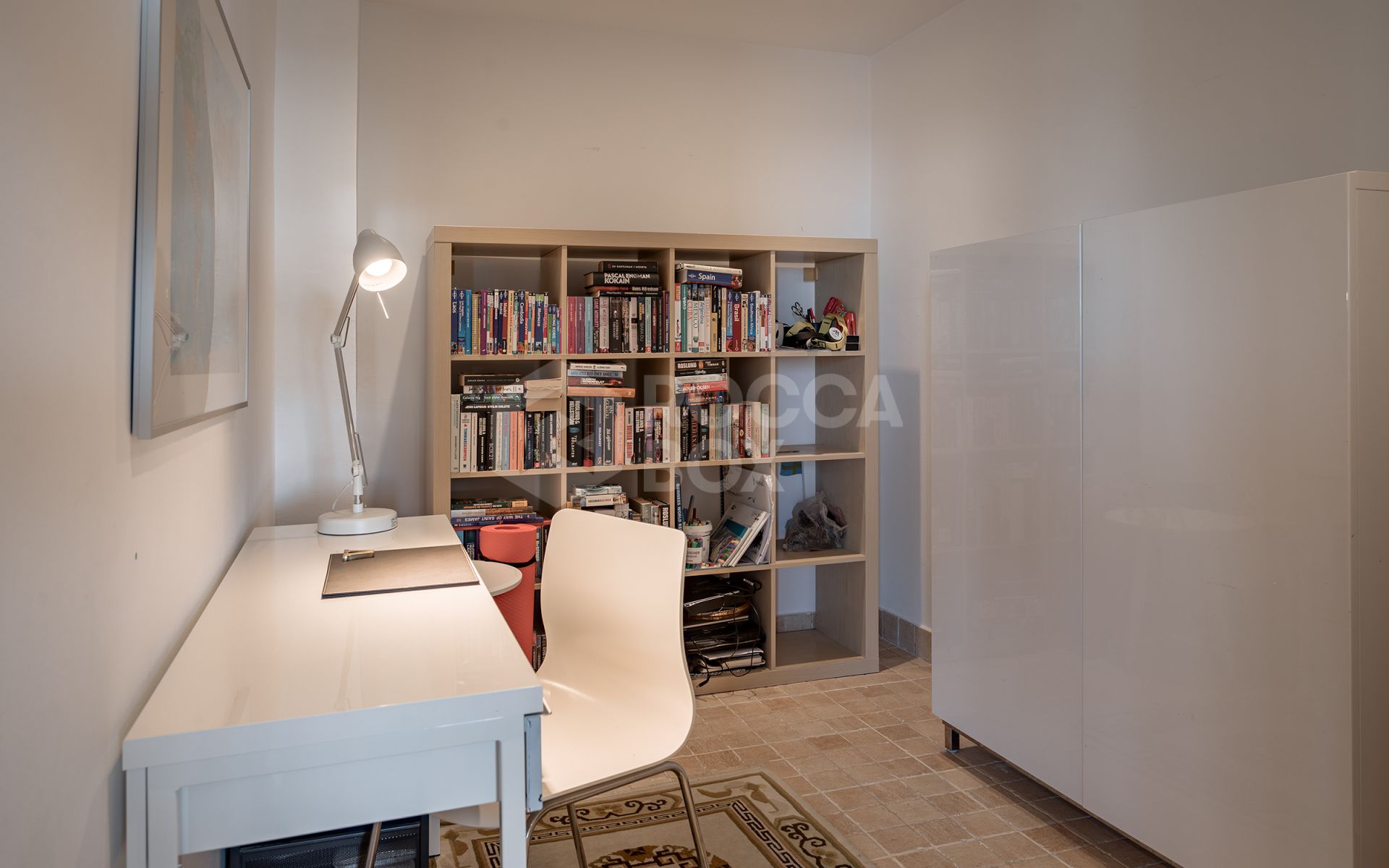 Fantastic villa with panoramic sea views walking distance to amenities in Nueva Andalucia