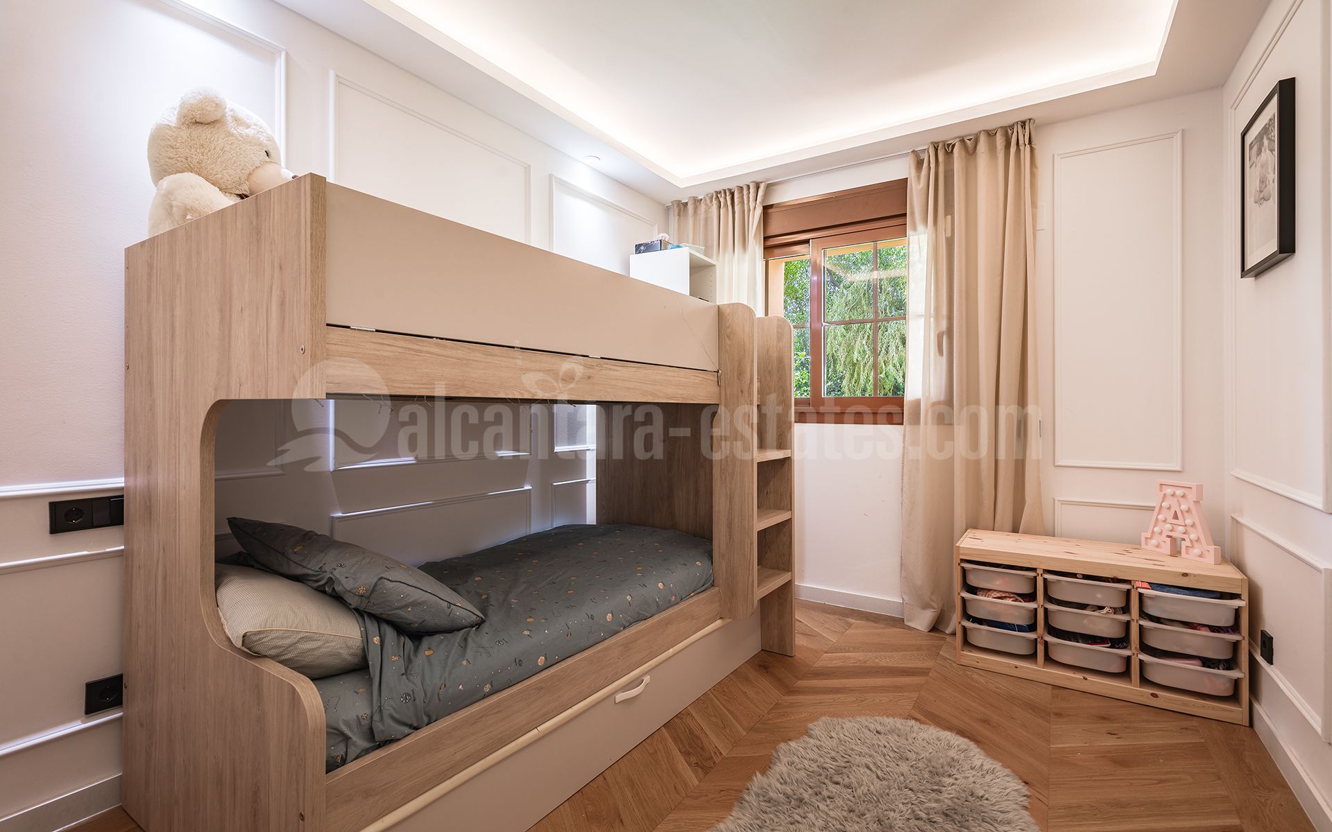 Apartamento Planta Baja en Gazules del Sol, Benahavis
