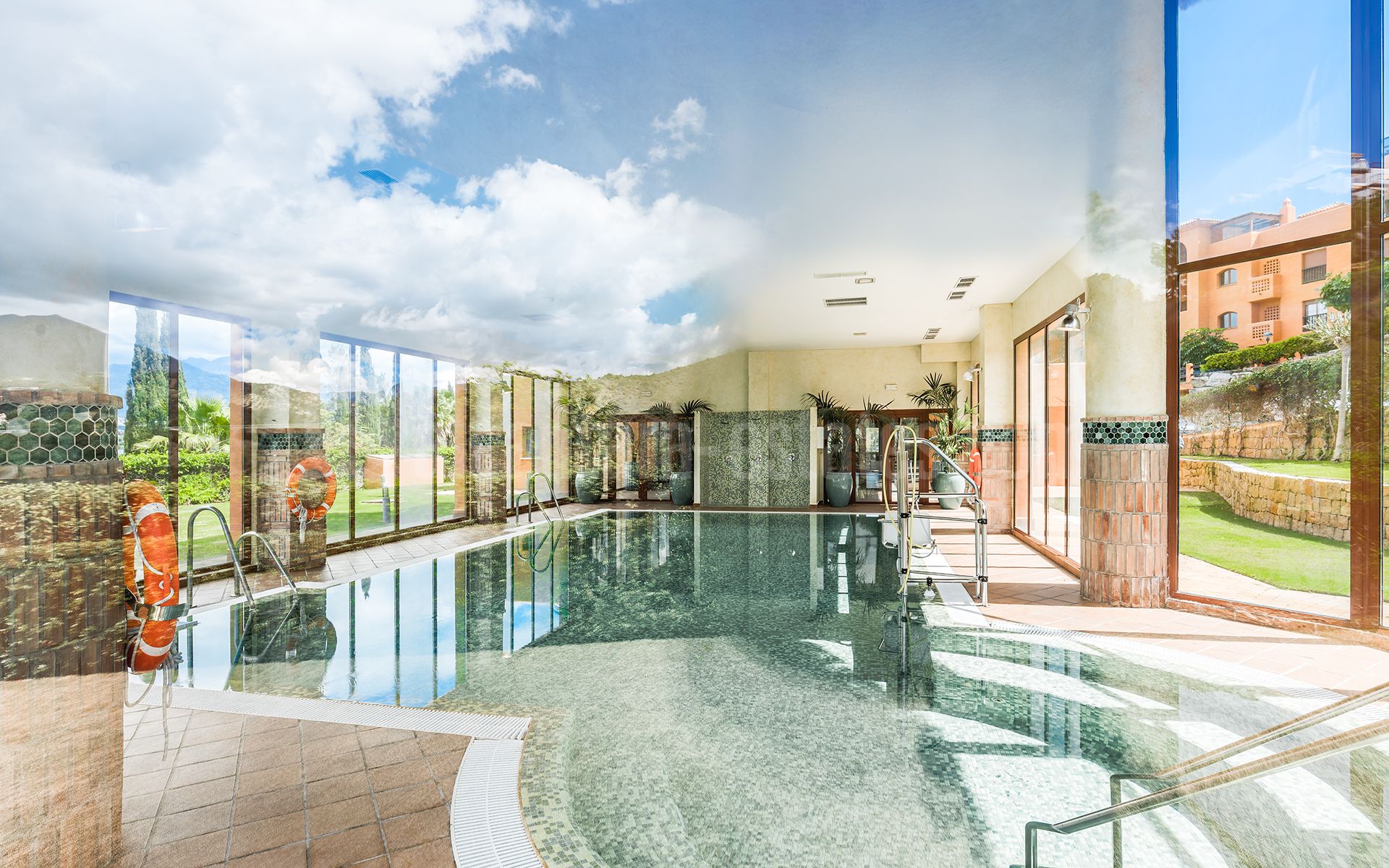 Apartamento Planta Baja en Gazules del Sol, Benahavis