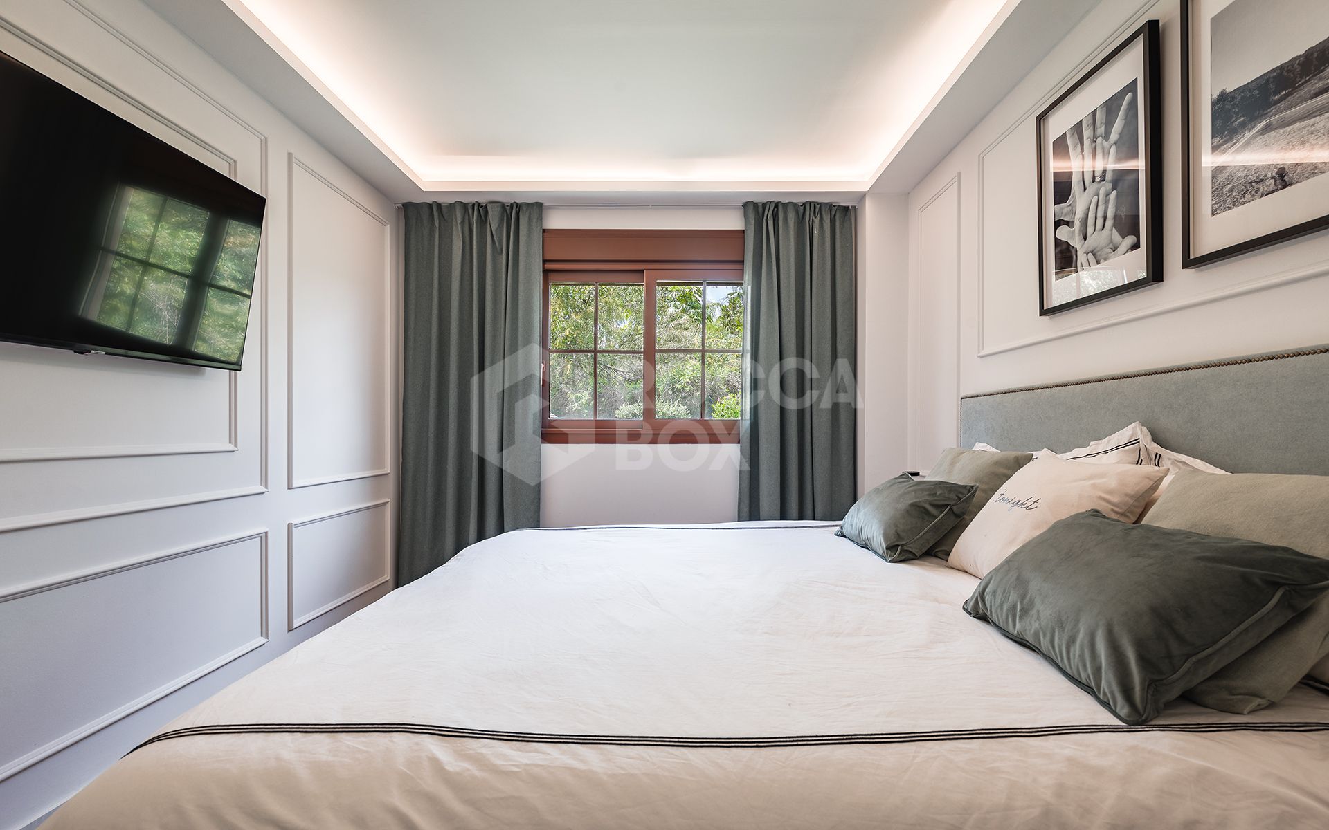 Fully renovated garden apartment in Gazules del Sol, a gated complex close to amenities in Benahavís