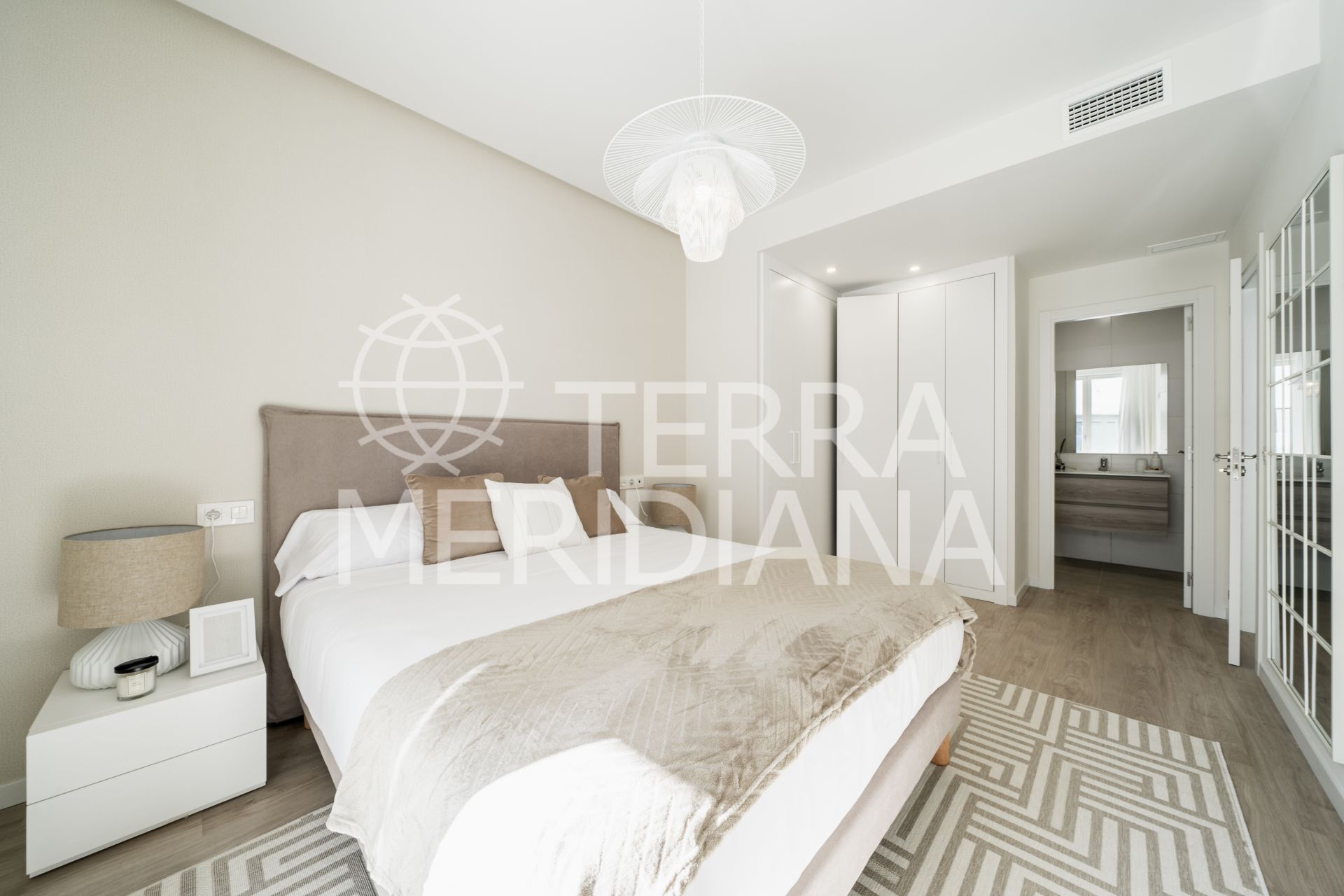 Apartment in Nueva Andalucia, Marbella