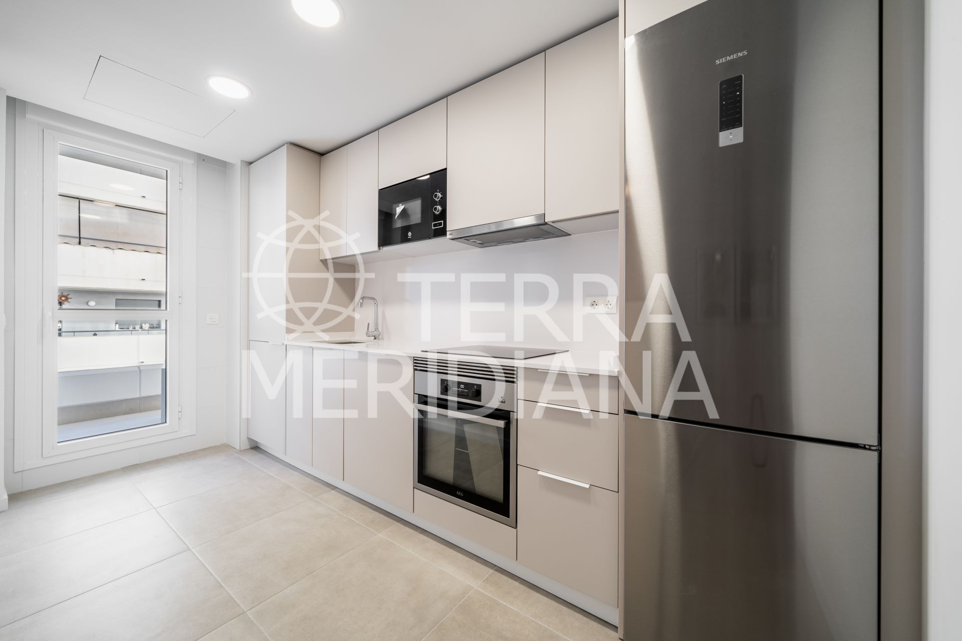 Apartment in Nueva Andalucia, Marbella