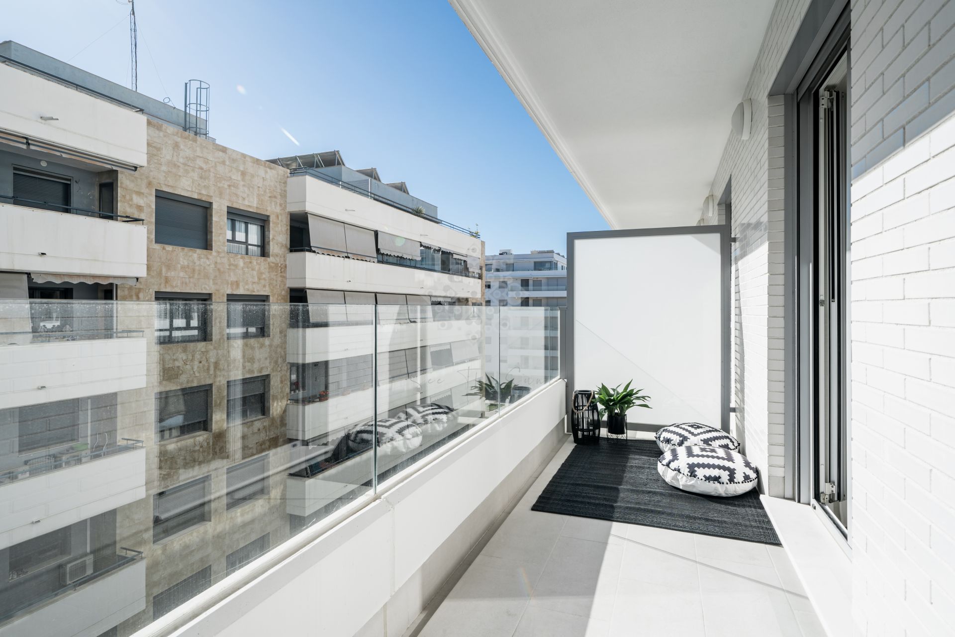 Apartment in Nueva Andalucia, Marbella