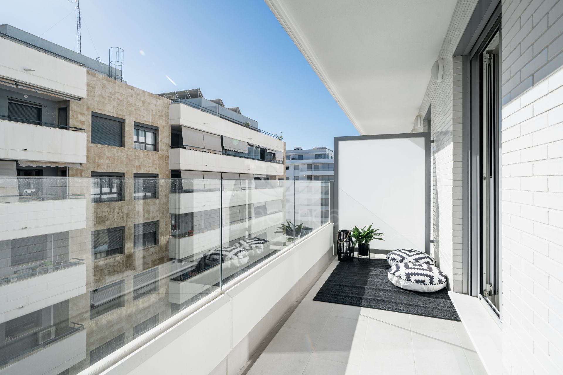 Apartment in Nueva Andalucia, Marbella