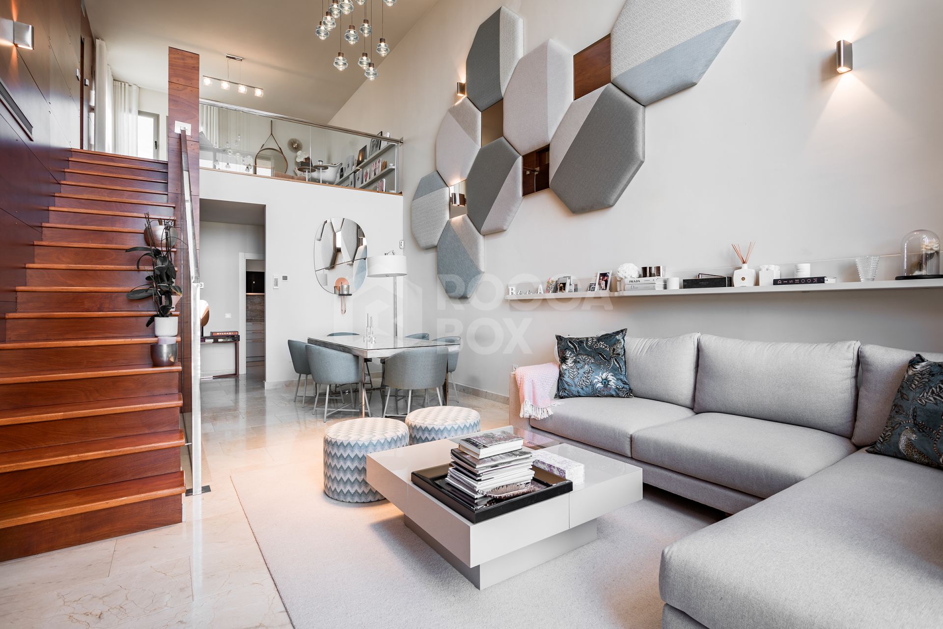 Semi-detached house with open views in Marbella Views, Benahavís