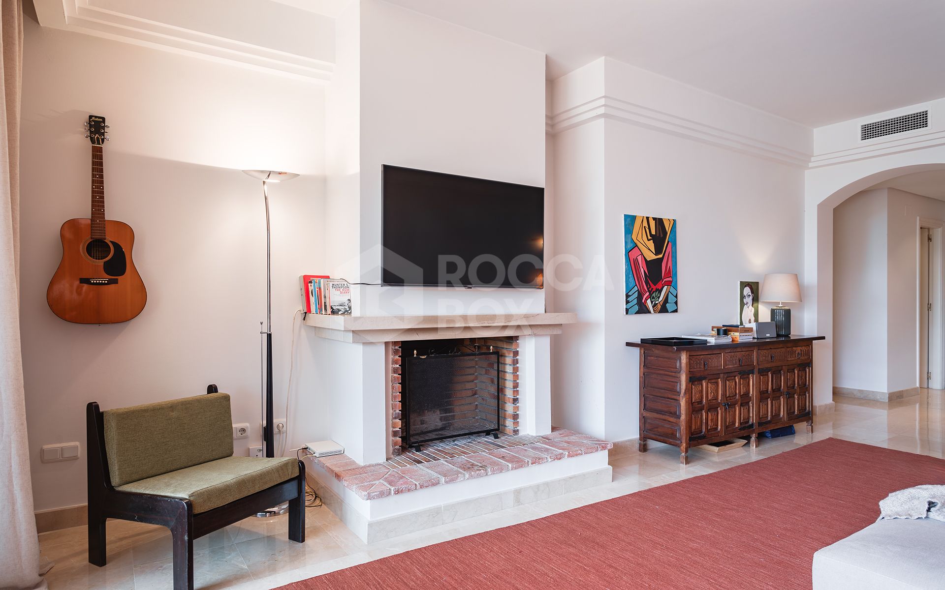 Elegant 2-Bedroom apartment with Panoramic Sea Views in Cumbres de Los Almendros, Benahavís