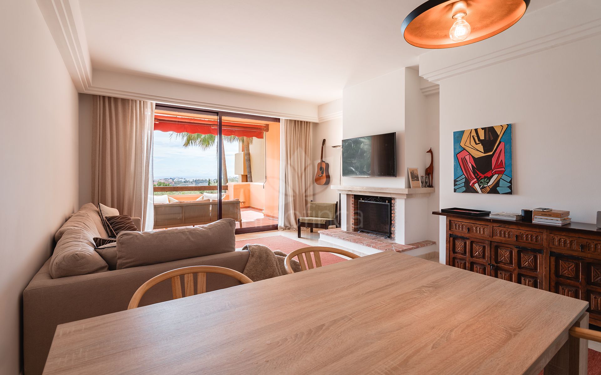 Apartamento en Cumbres de Los Almendros, Benahavis