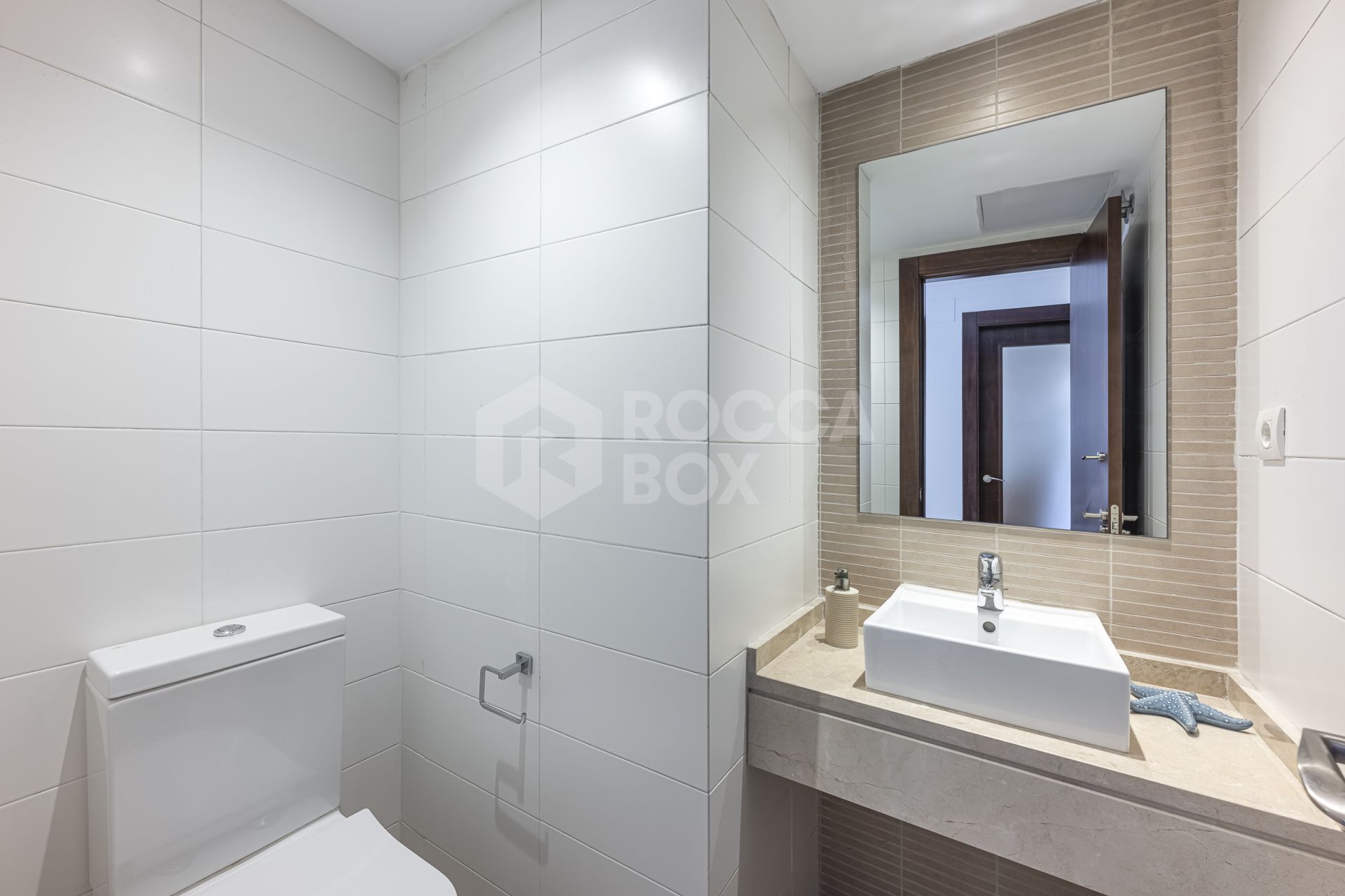 Mediterranean style south-facing triplex located in a gated community in Altos de Los Monteros, East Marbella