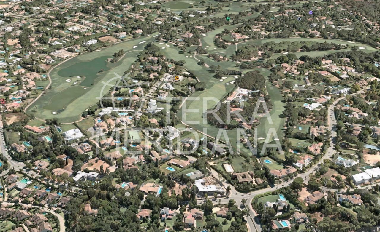 Plot in Sotogrande Costa, Sotogrande