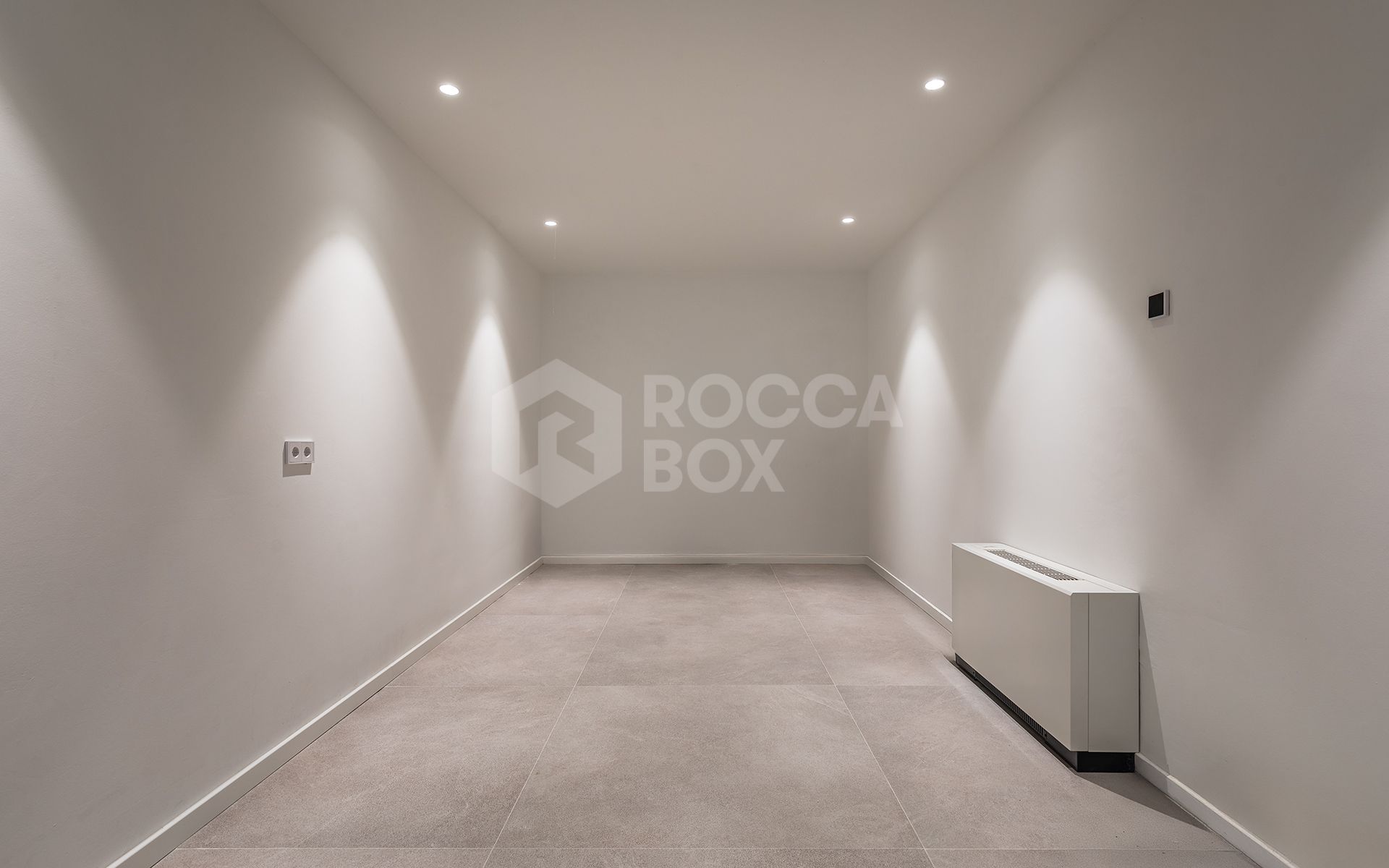 Elegantly renovated luxury villa in the residential gated estate of El Madroñal, Benahavís