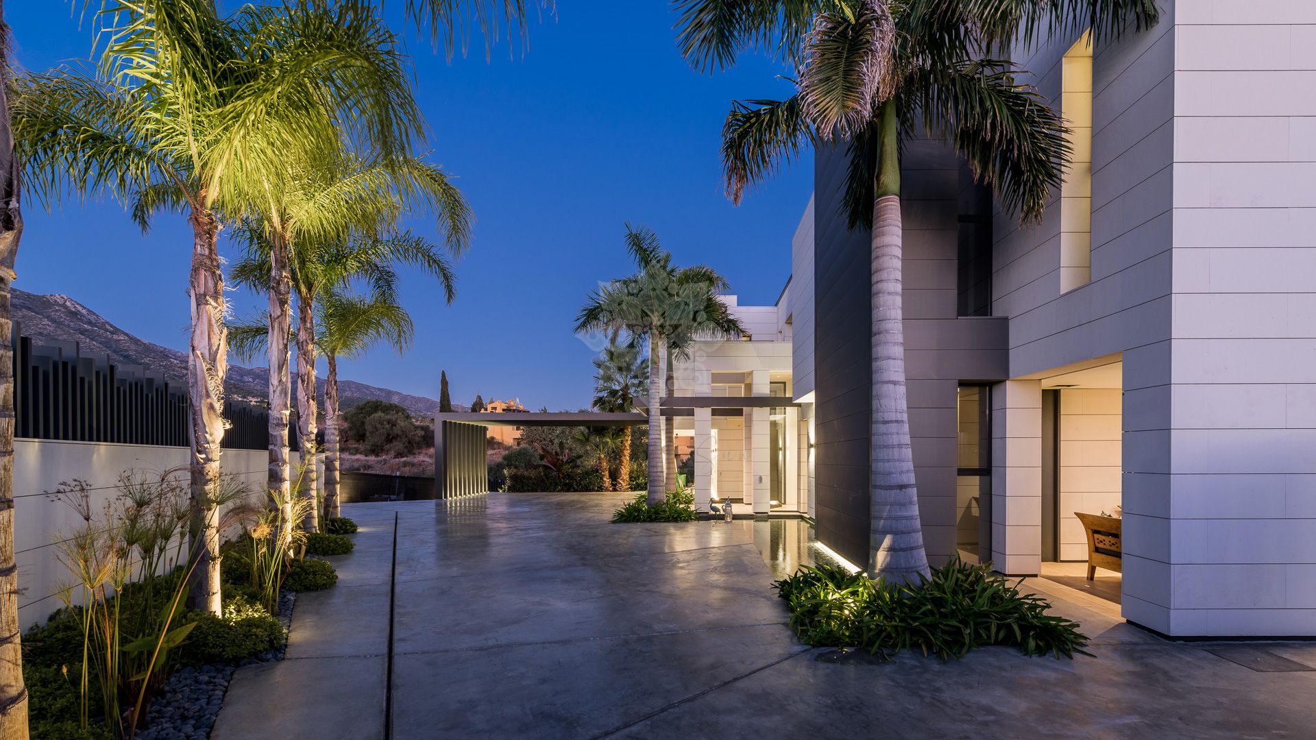 Villa in Lomas del Virrey, Marbella