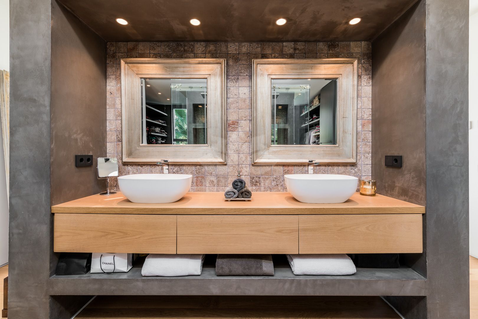 Villa en Lomas del Virrey, Marbella