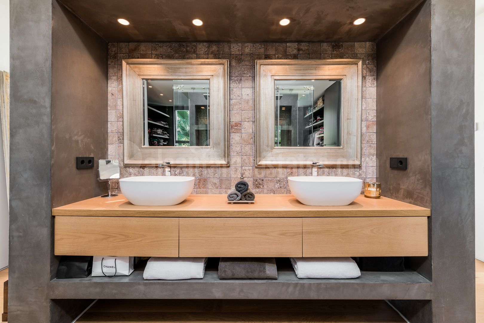 Villa in Lomas del Virrey, Marbella