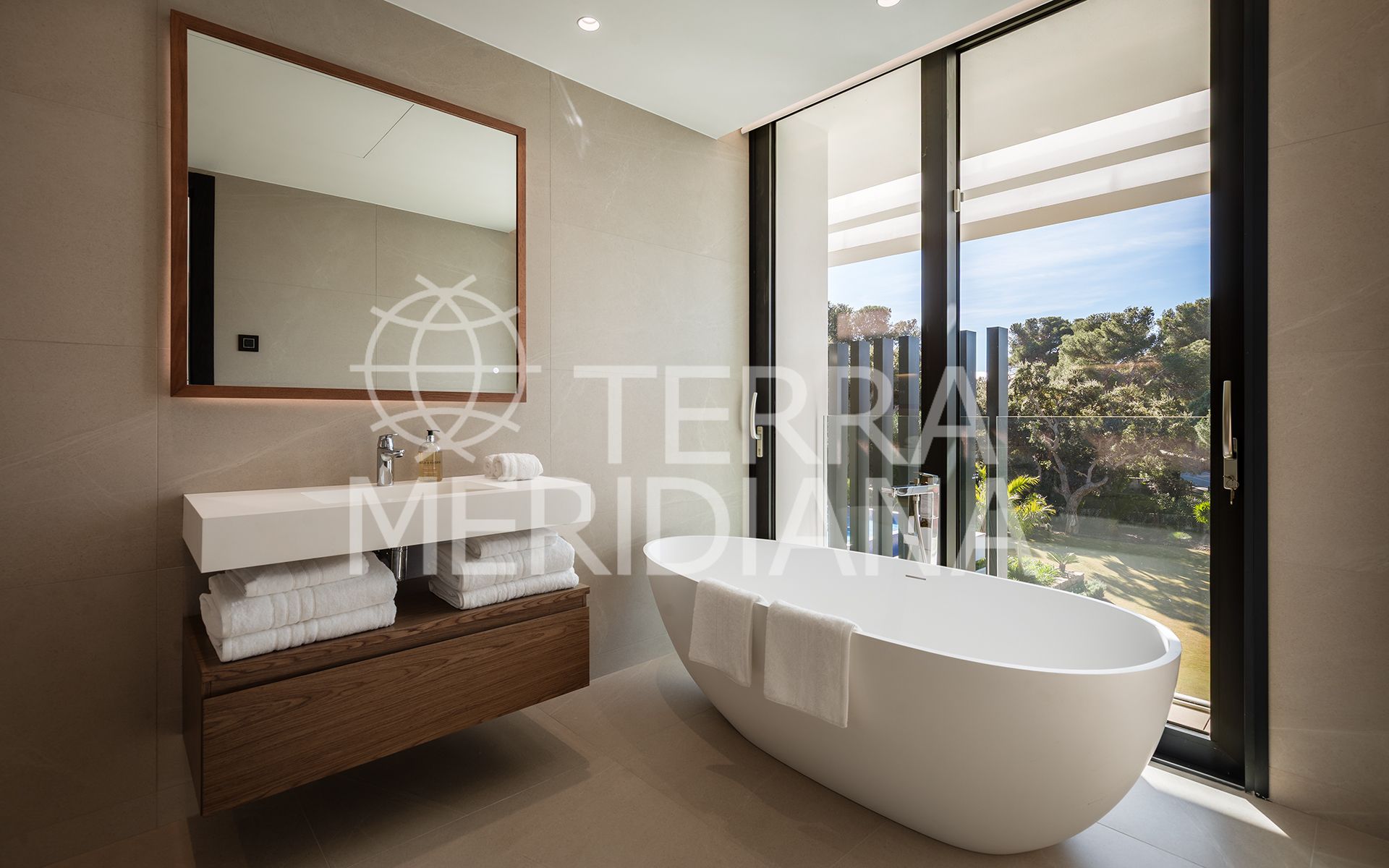 Villa in Kings & Queens, Sotogrande