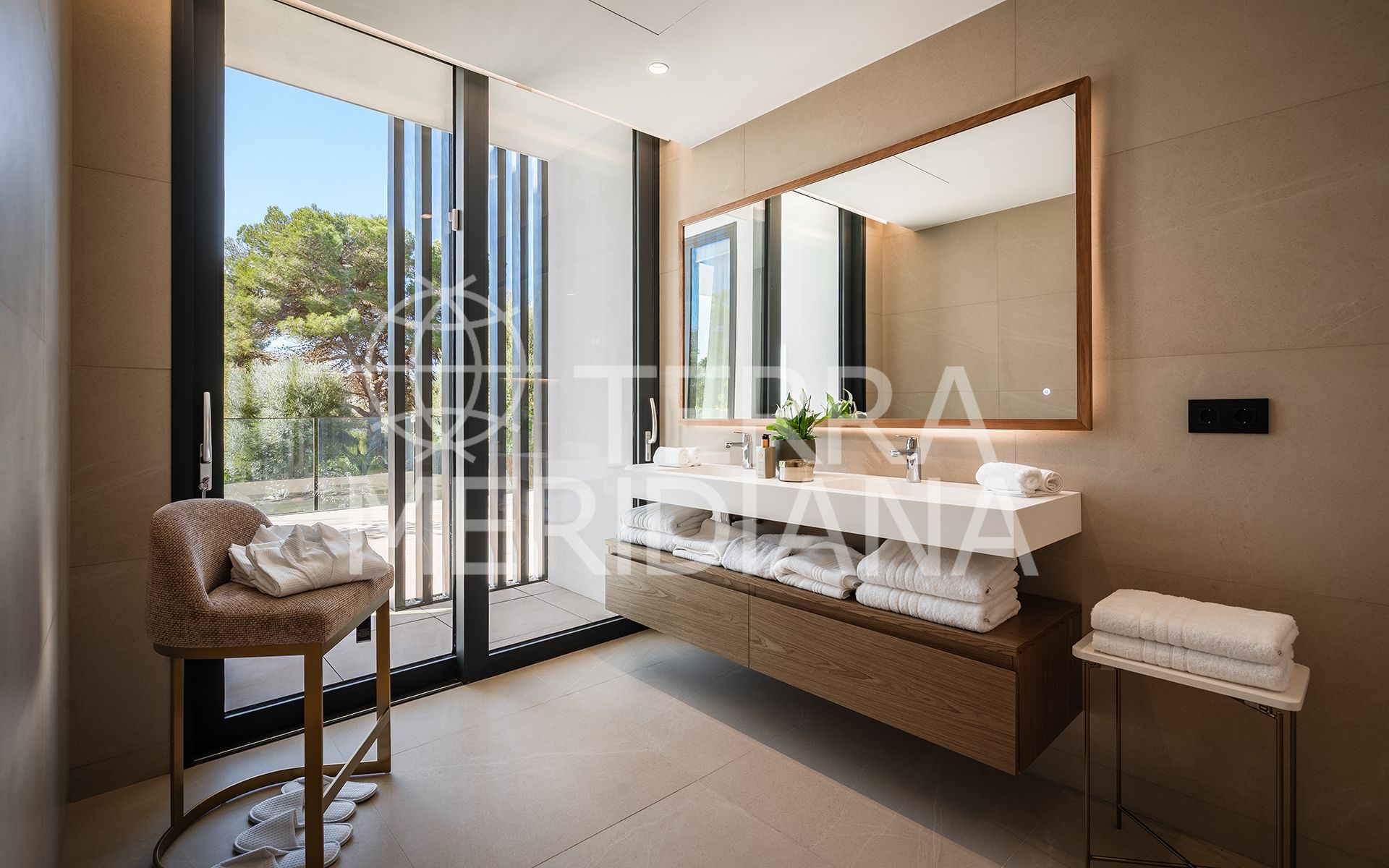 Villa in Kings & Queens, Sotogrande