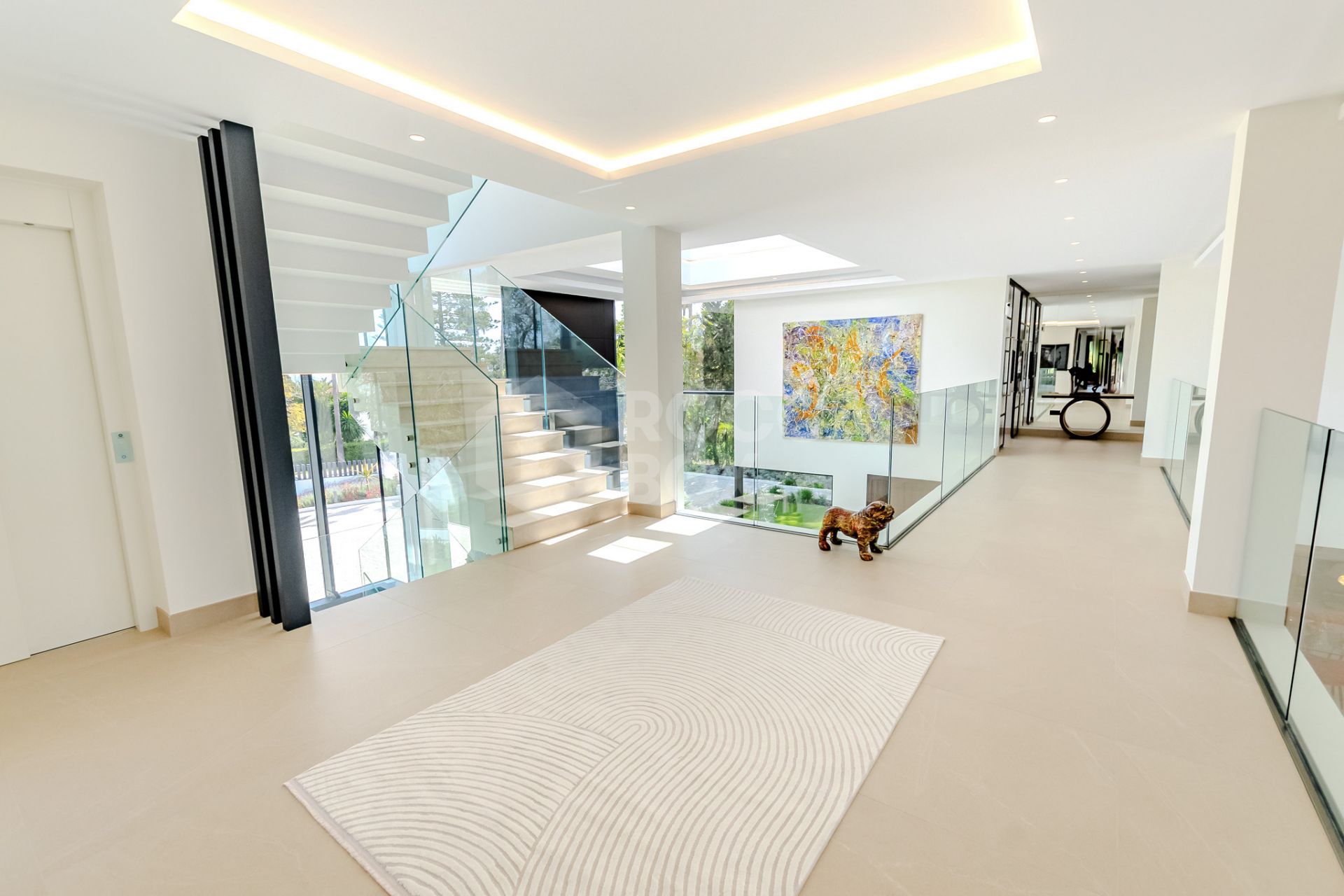 A Masterpiece of Modern Elegance in Sotogrande’s Kings and Queens