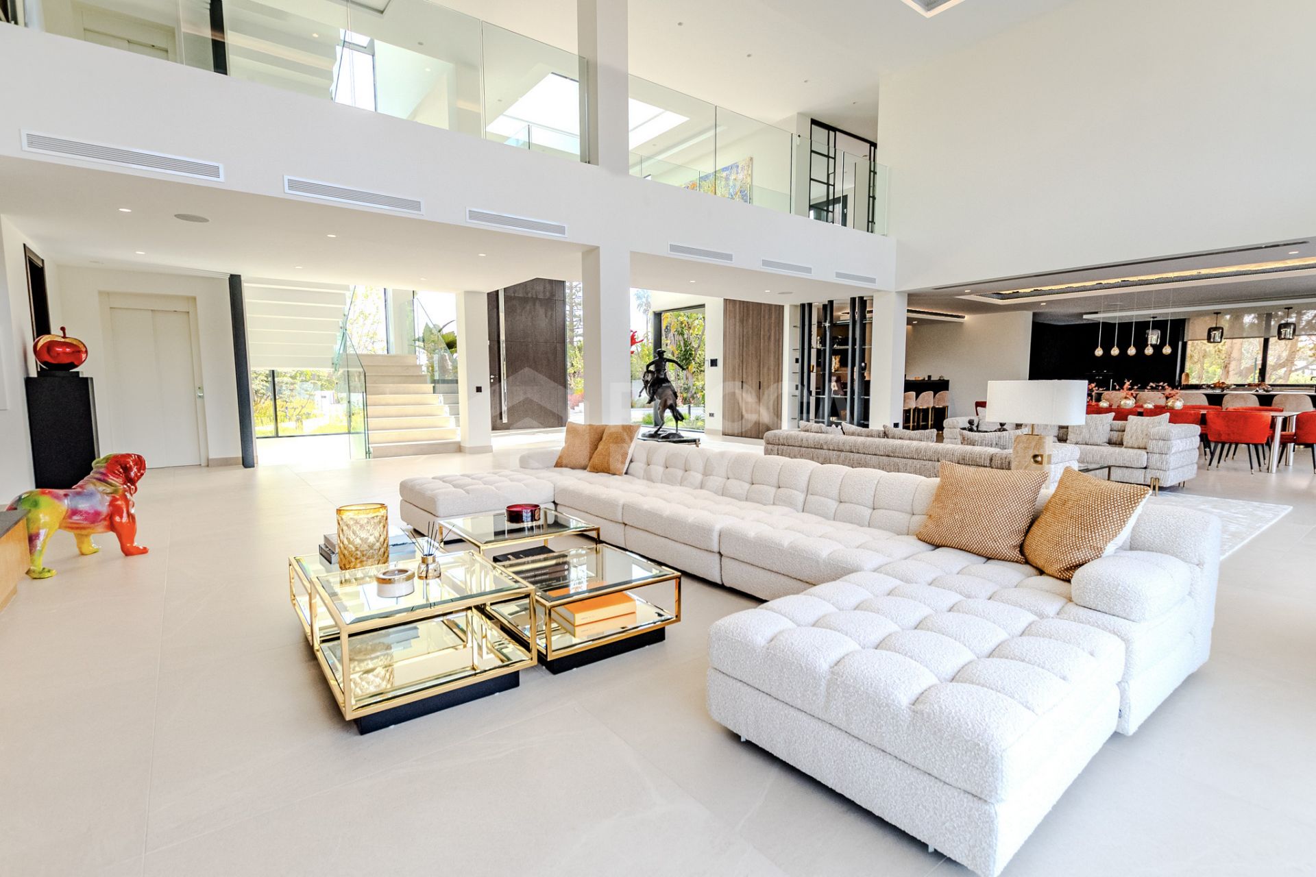 A Masterpiece of Modern Elegance in Sotogrande’s Kings and Queens