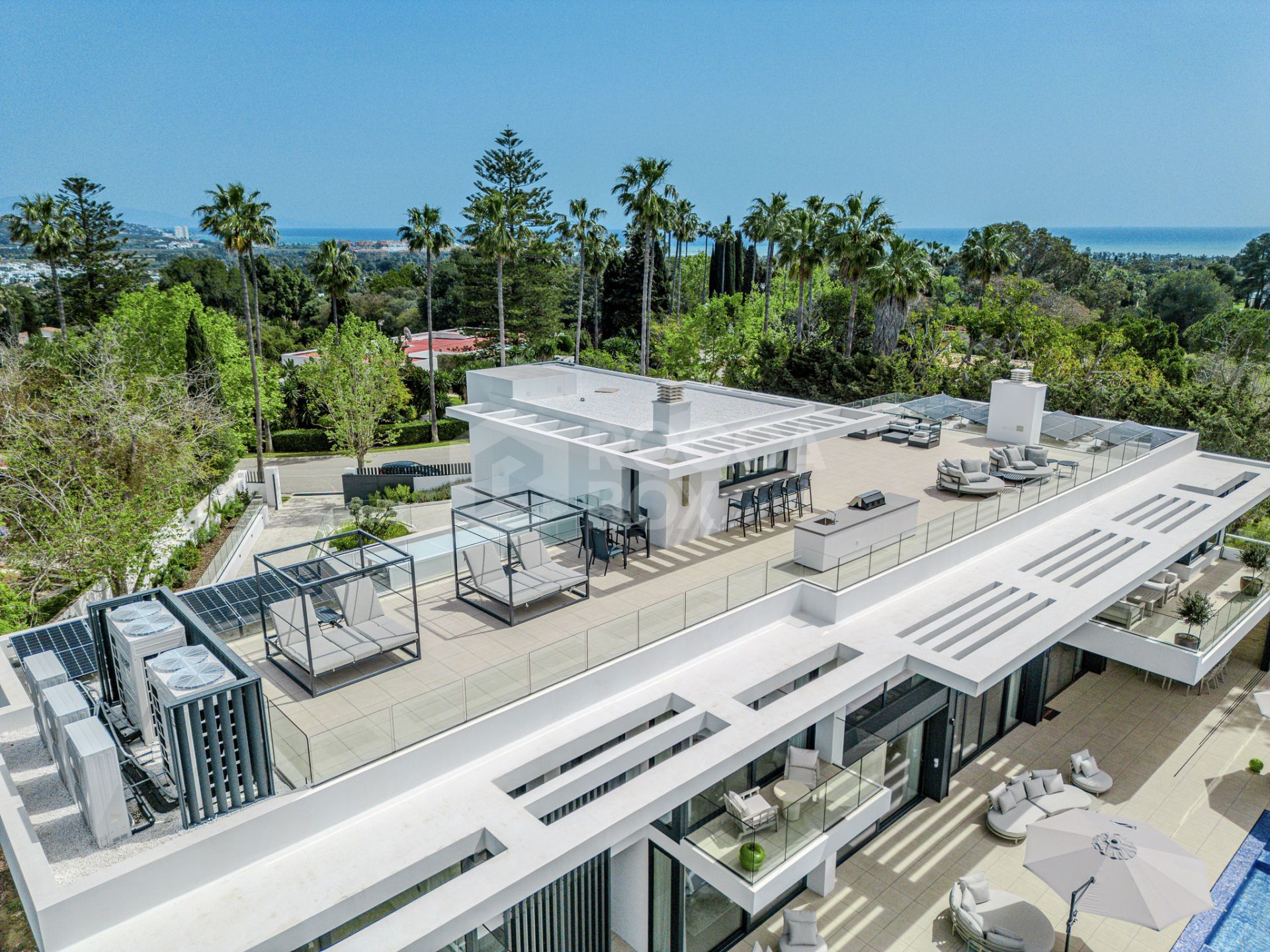 A Masterpiece of Modern Elegance in Sotogrande’s Kings and Queens