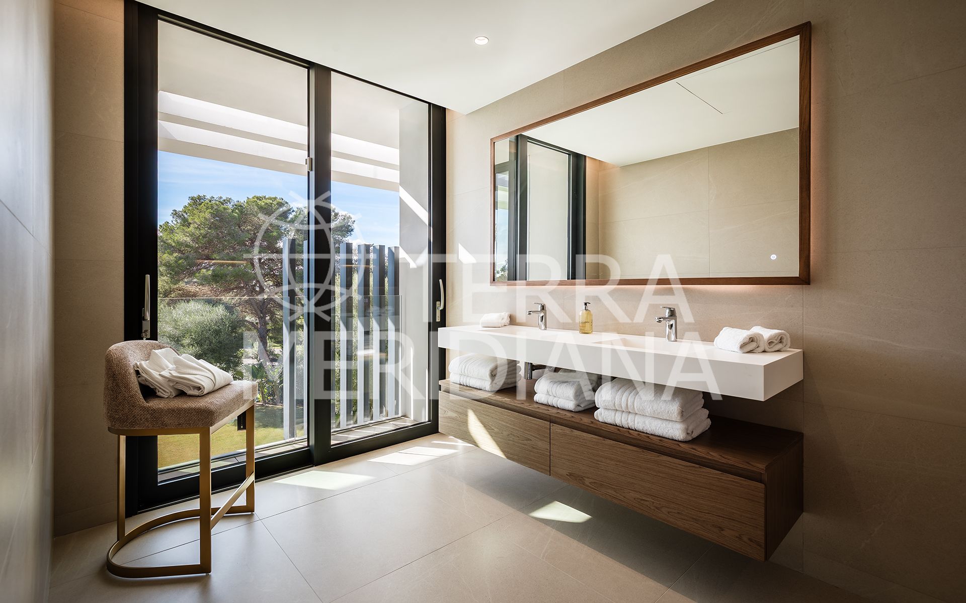 Villa in Kings & Queens, Sotogrande