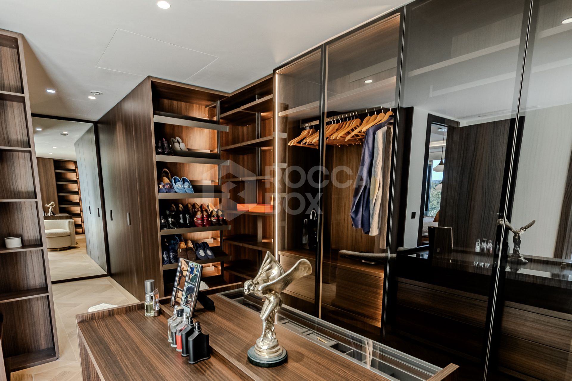 A Masterpiece of Modern Elegance in Sotogrande’s Kings and Queens