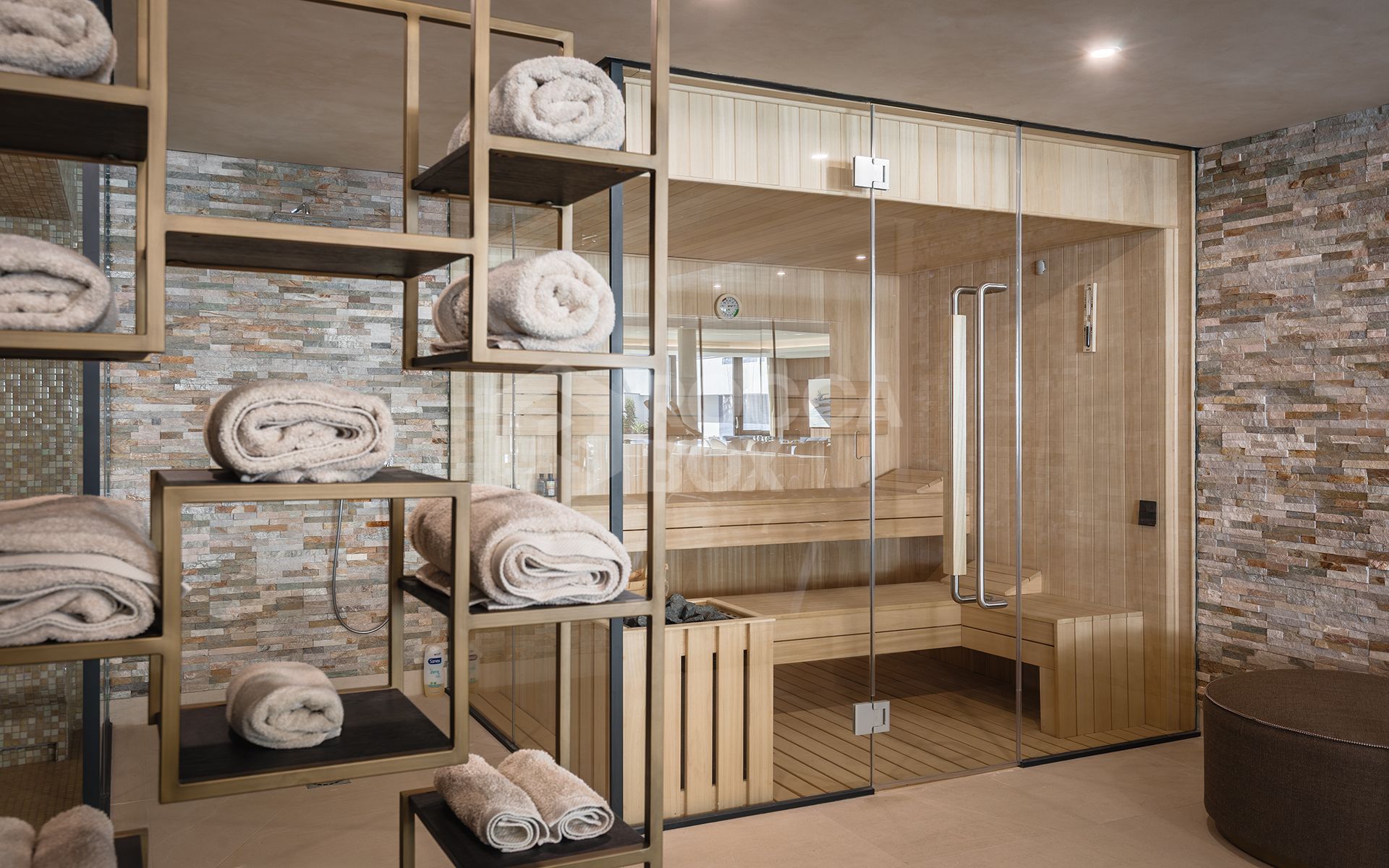 A Masterpiece of Modern Elegance in Sotogrande’s Kings and Queens