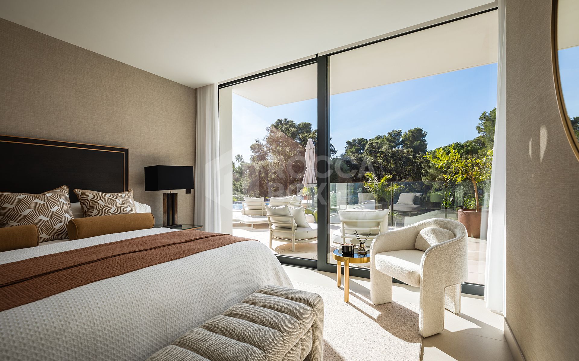 A Masterpiece of Modern Elegance in Sotogrande’s Kings and Queens