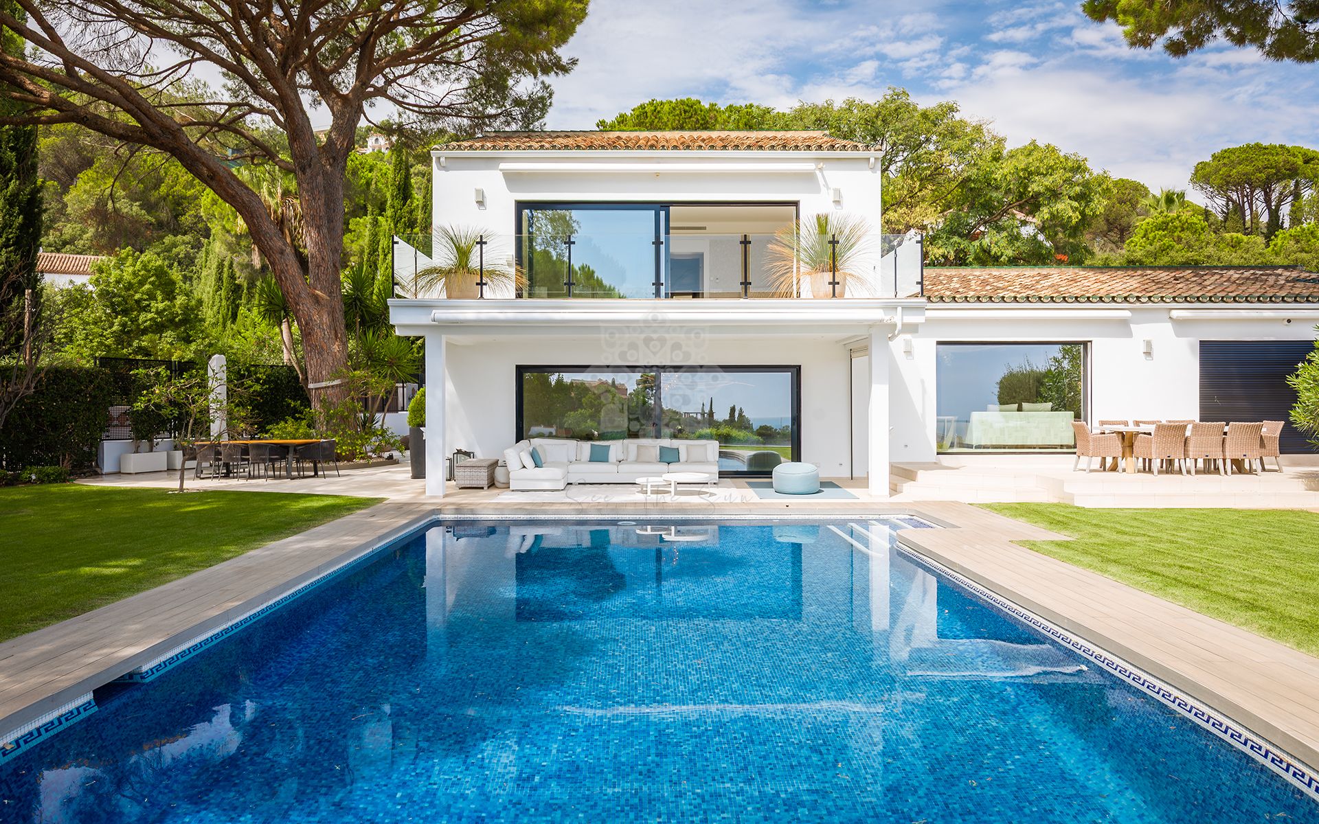 Villa in El Madroñal, Benahavis