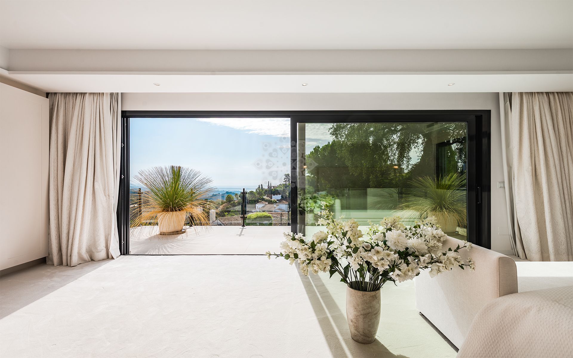 Villa in El Madroñal, Benahavis