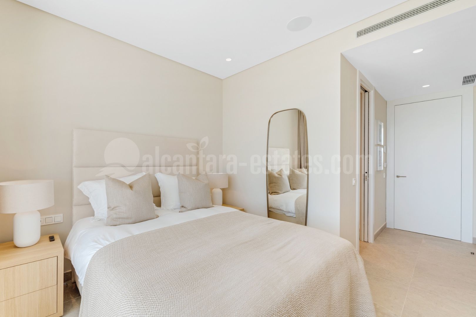 Ground Floor Apartment in The View Marbella, Benahavis
