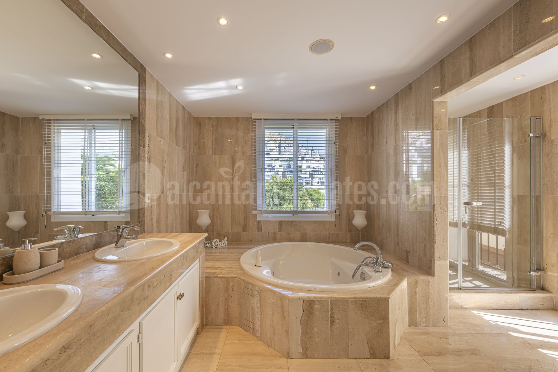 Villa en La Reserva de la Quinta, Benahavis