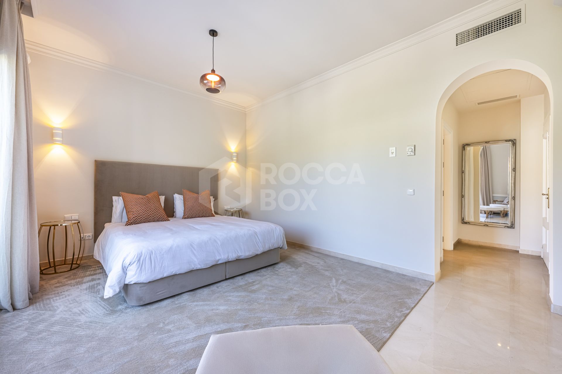 Frontline Golf Villa in La Reserva de La Quinta