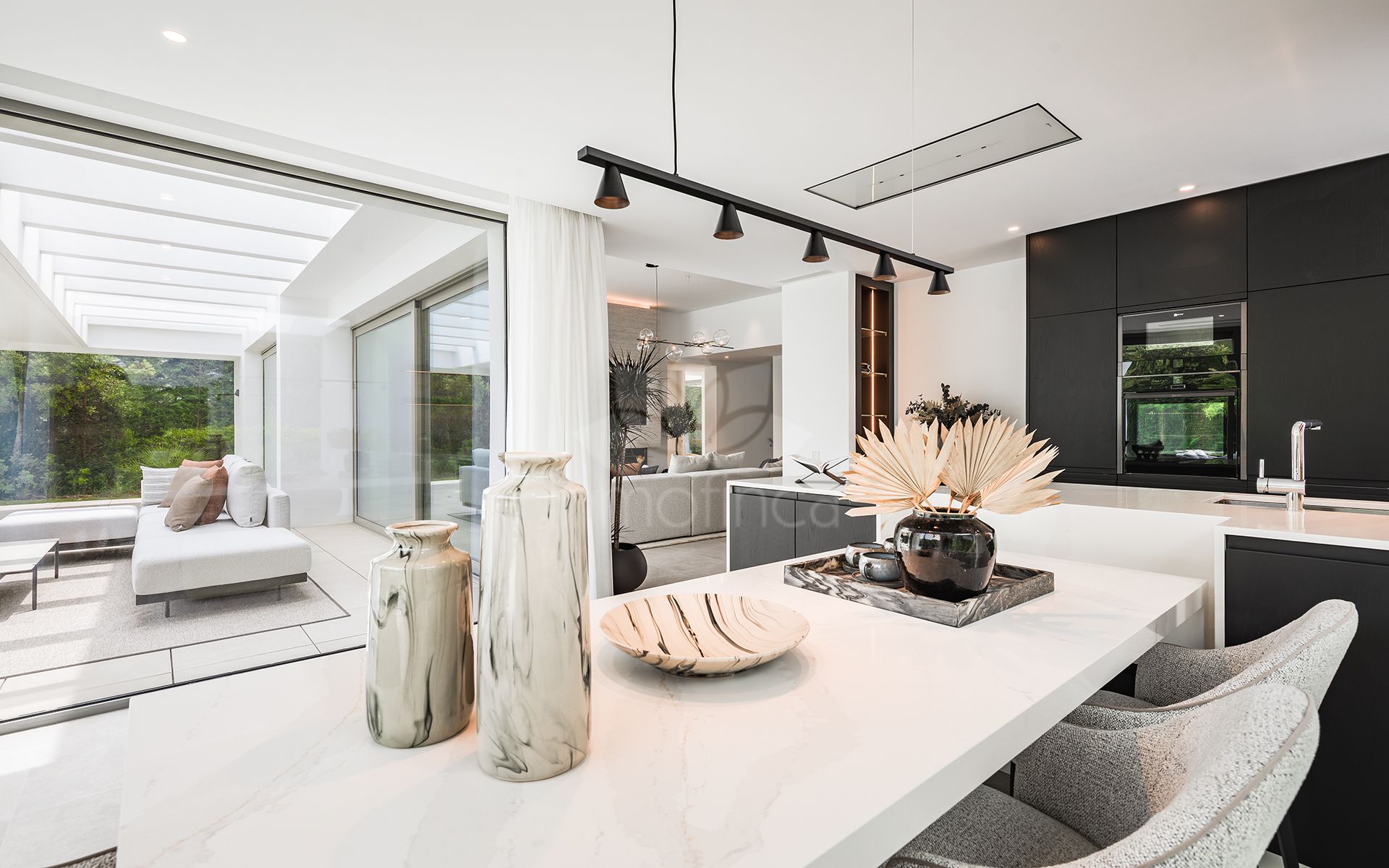 Villa in El Paraiso, Estepona