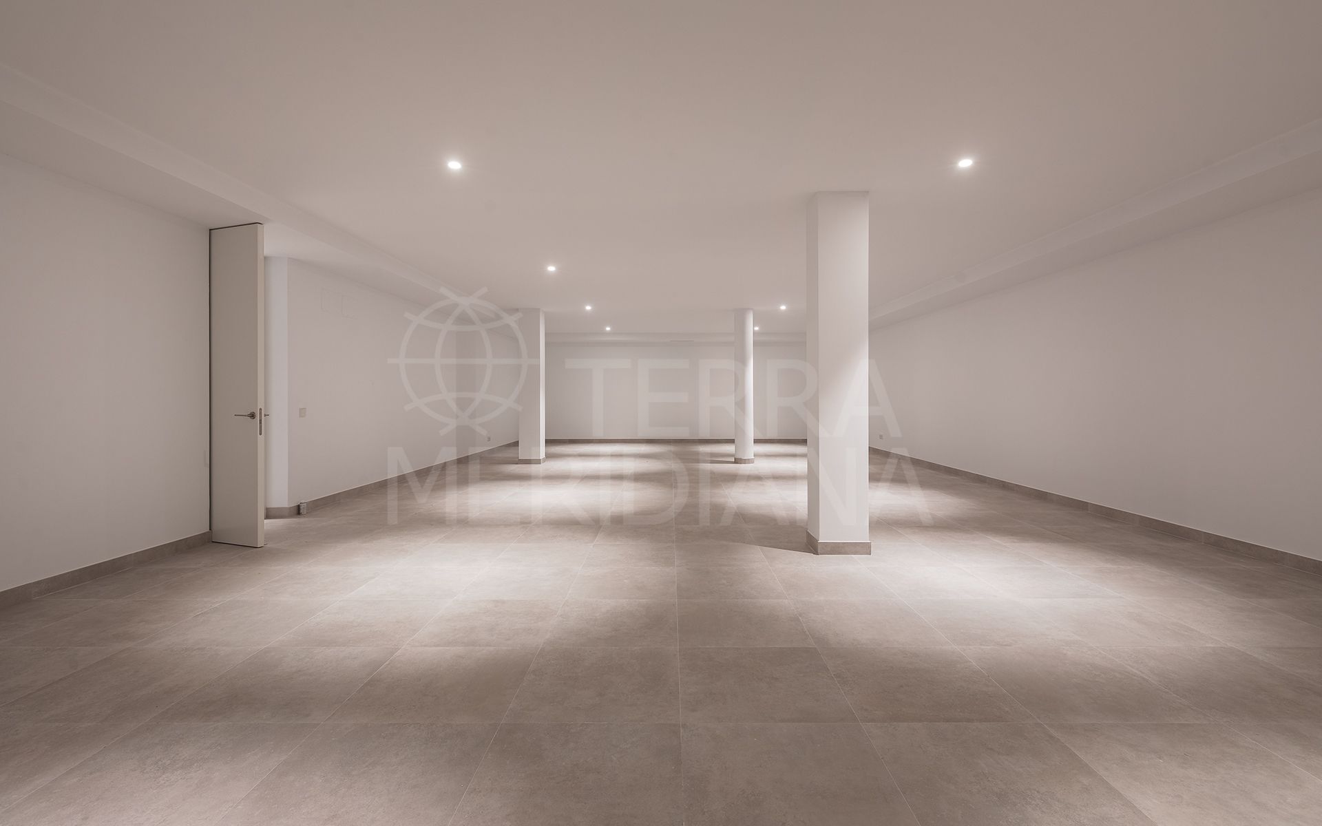 Villa in El Paraiso, Estepona