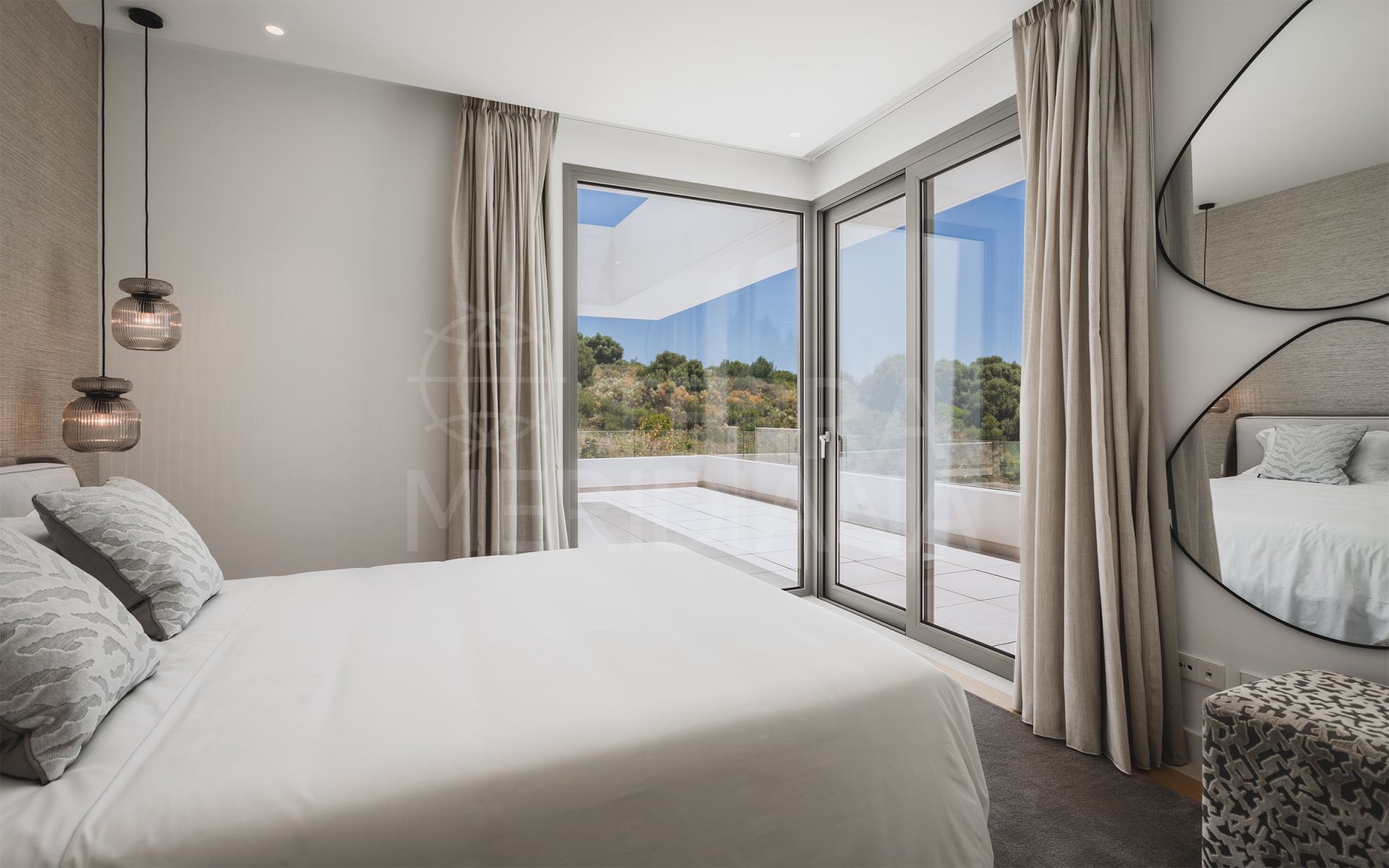 Villa in El Paraiso, Estepona