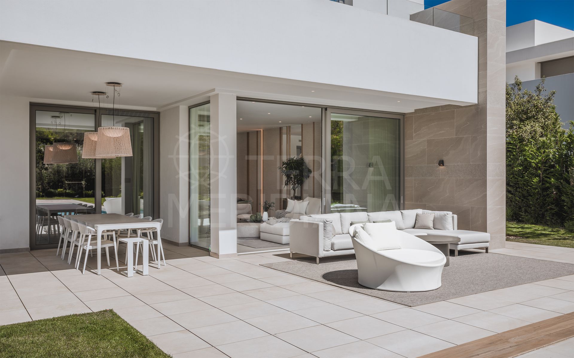 Villa in El Paraiso, Estepona