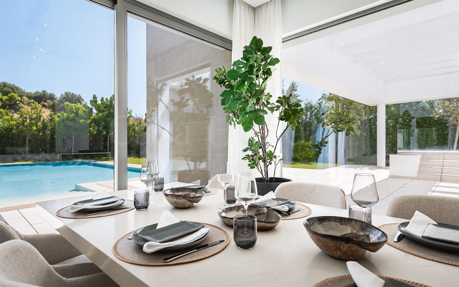 Villa in El Paraiso, Estepona