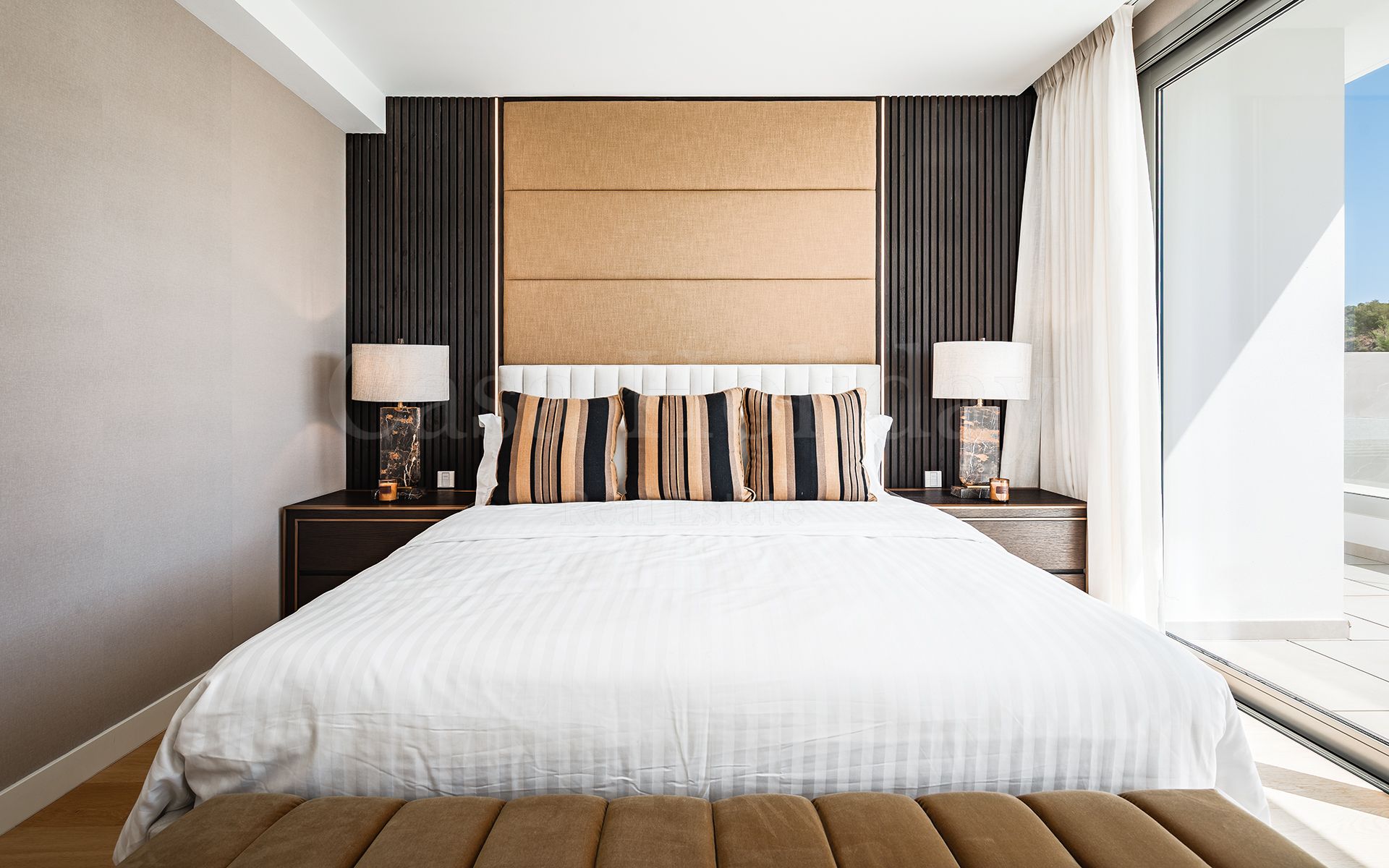 Villa in El Paraiso, Estepona