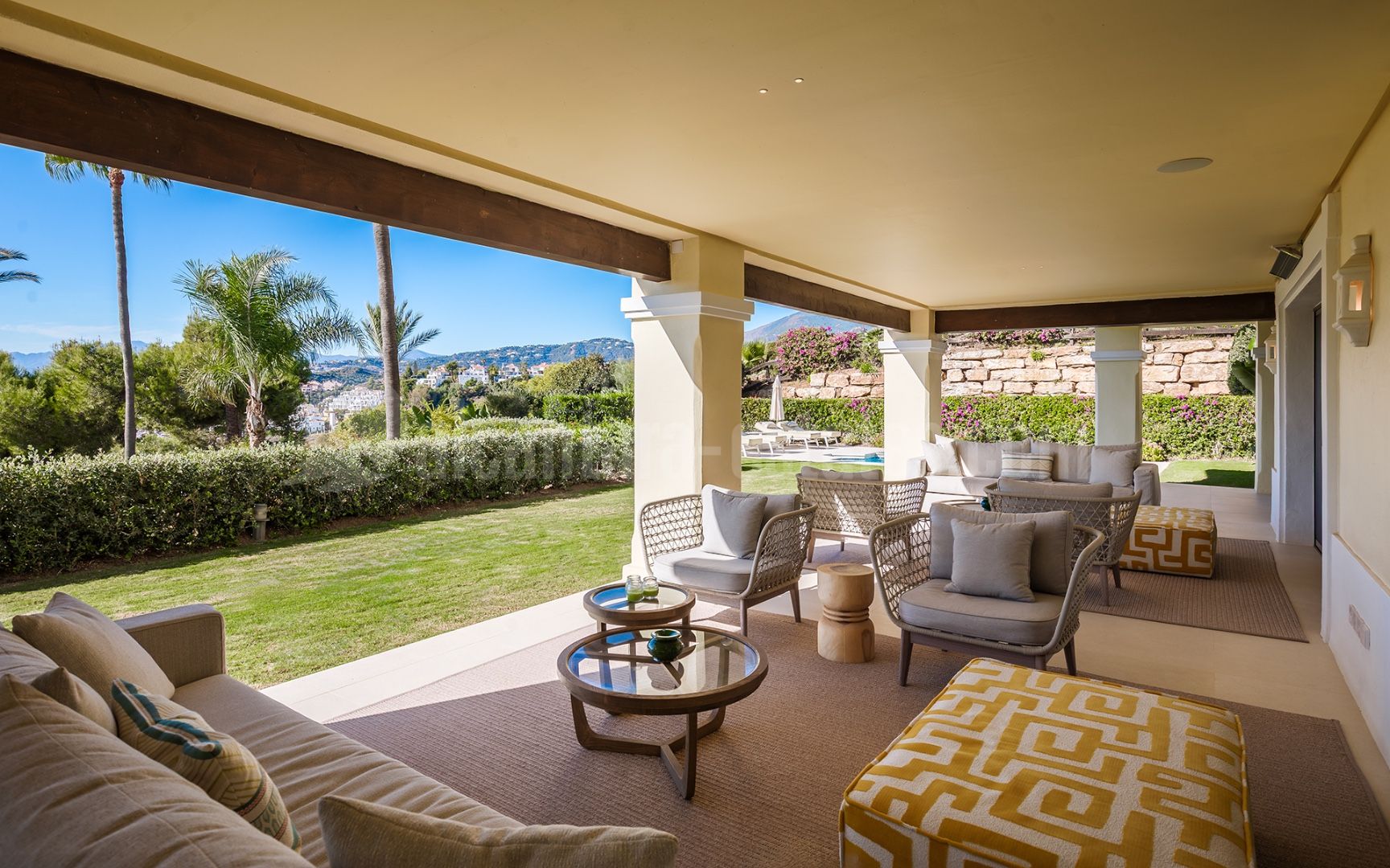 Ground Floor Apartment in Aloha Park, Marbella