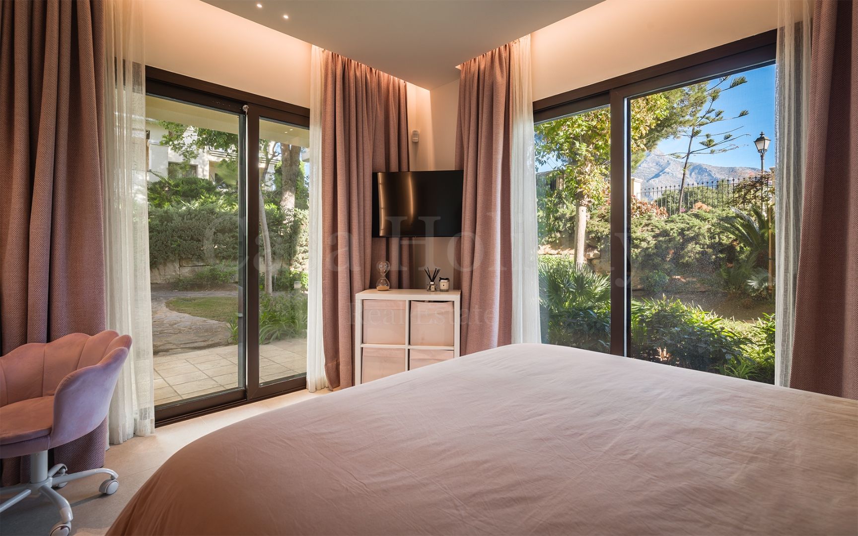 Ground Floor Apartment in Aloha Park, Marbella