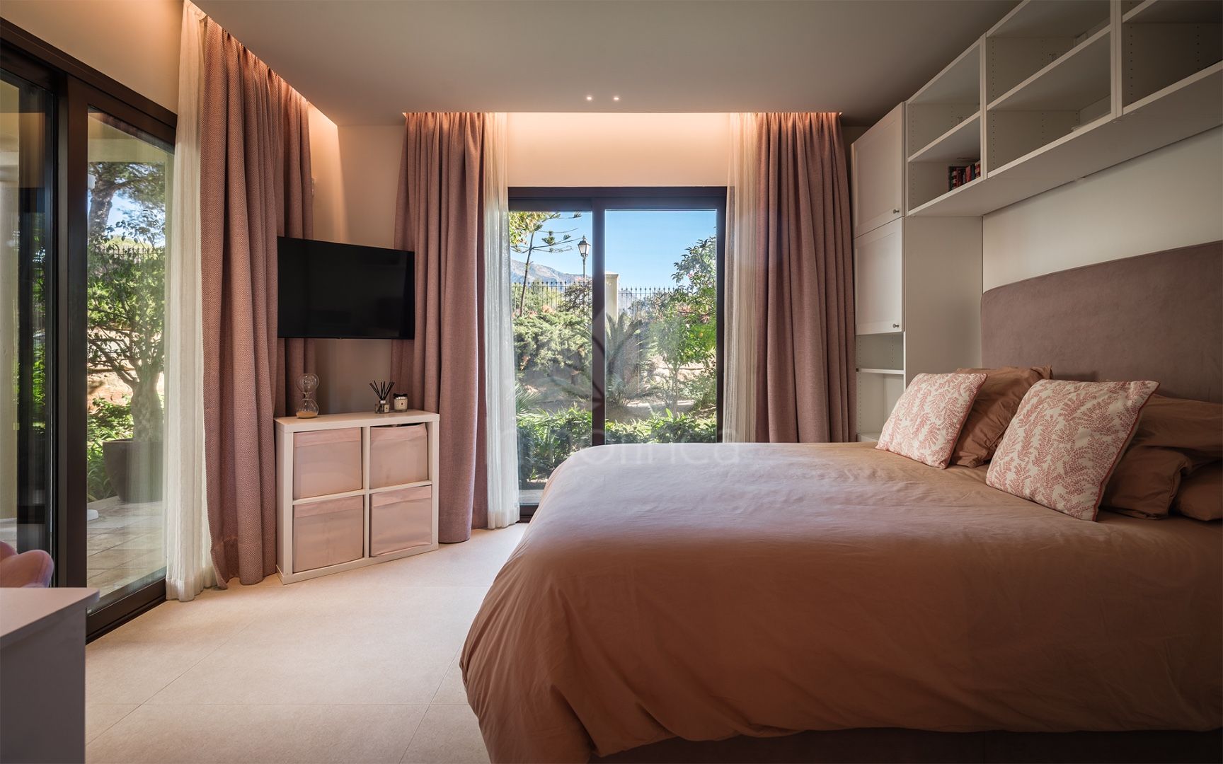 Apartamento Planta Baja en Aloha Park, Marbella