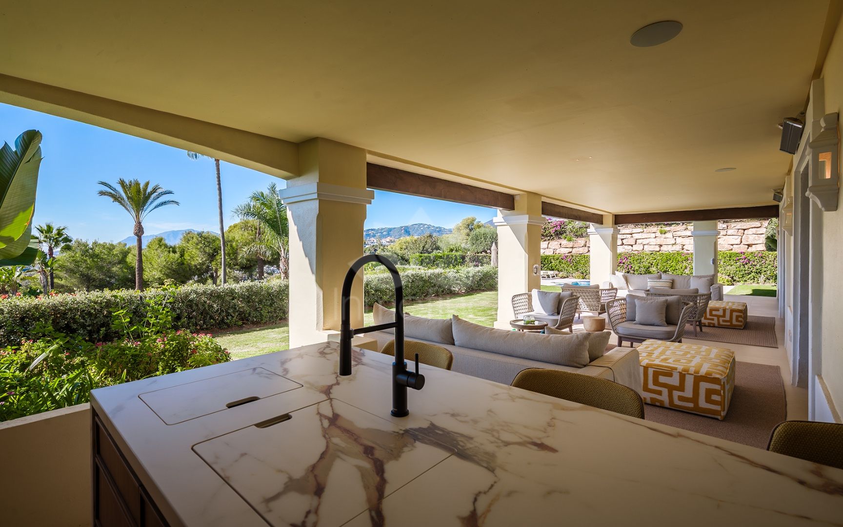 Apartamento Planta Baja en Aloha Park, Marbella