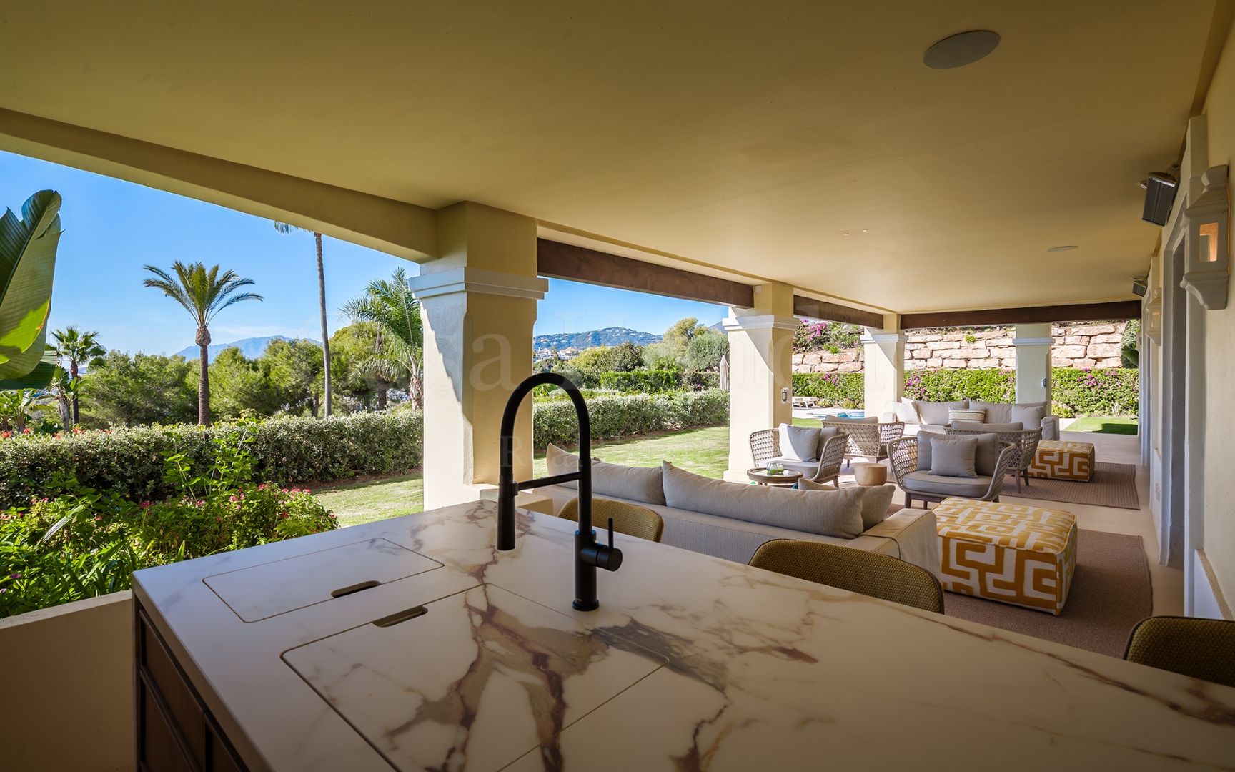 Ground Floor Apartment in Aloha Park, Marbella