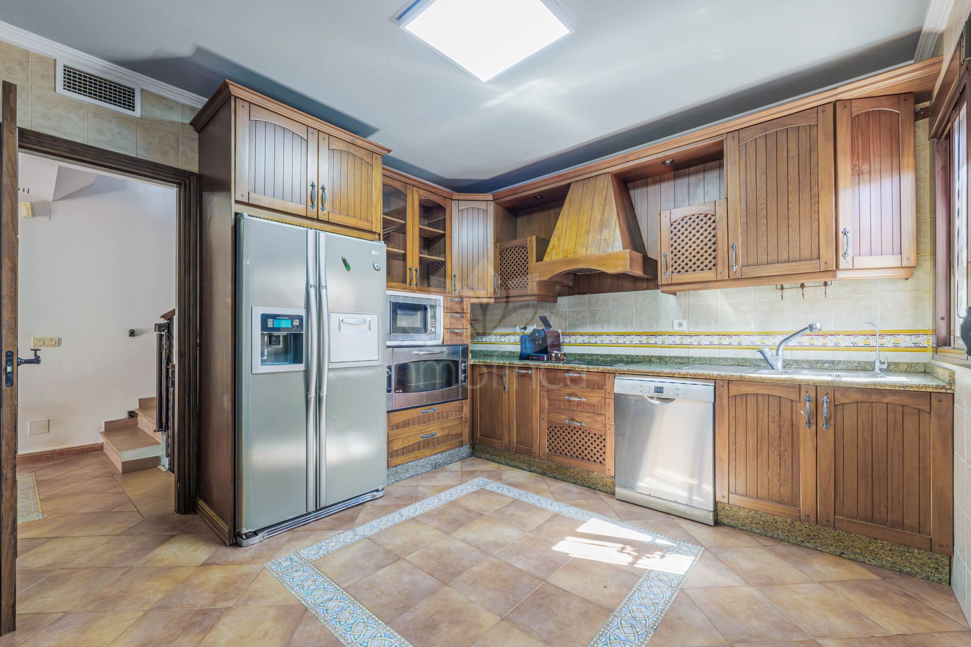 Semi Detached House in Puerto de la Torre, Malaga