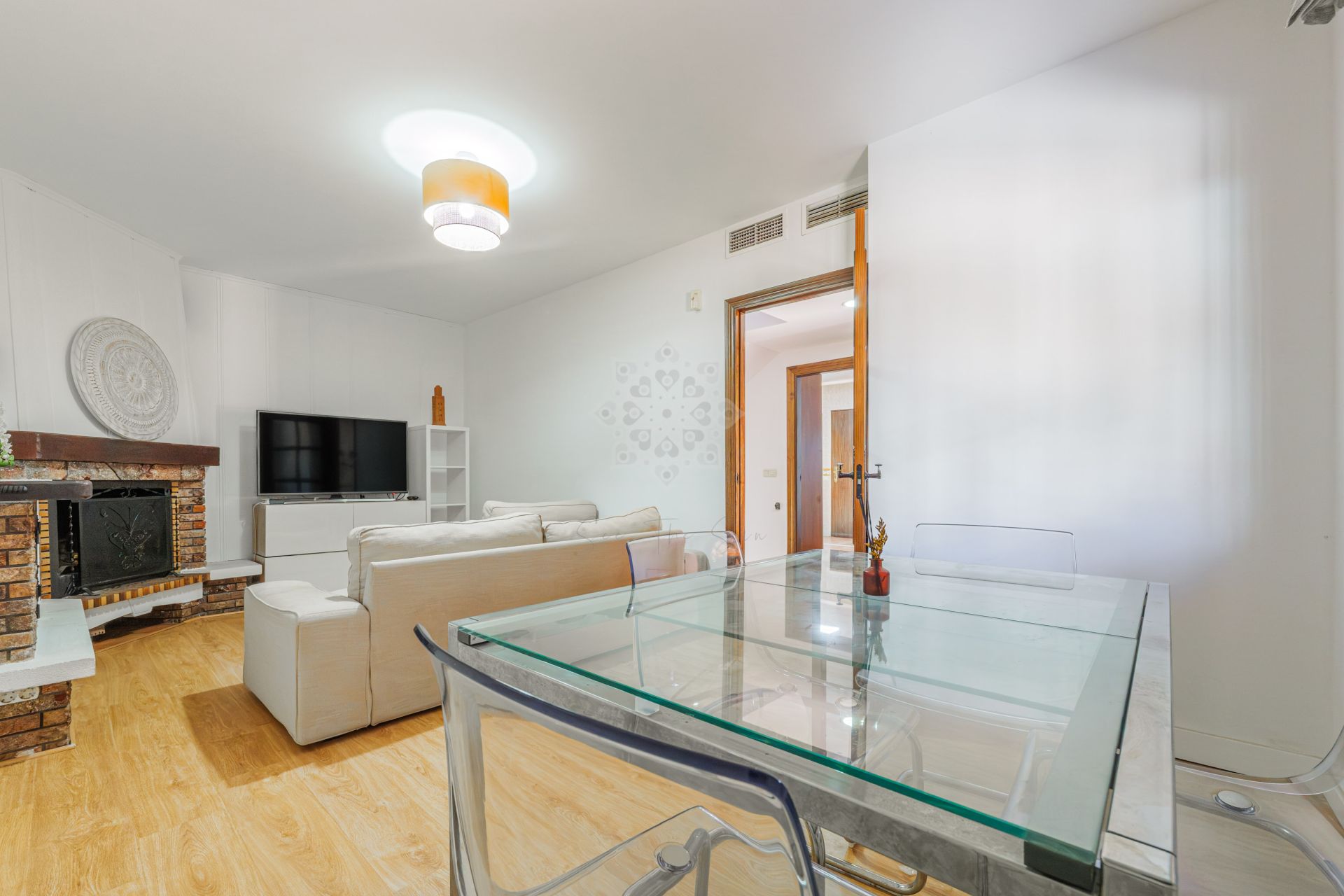 Semi Detached House in Puerto de la Torre, Malaga
