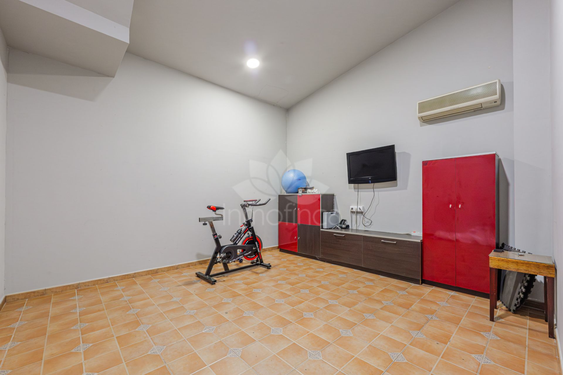 Semi Detached House in Puerto de la Torre, Malaga
