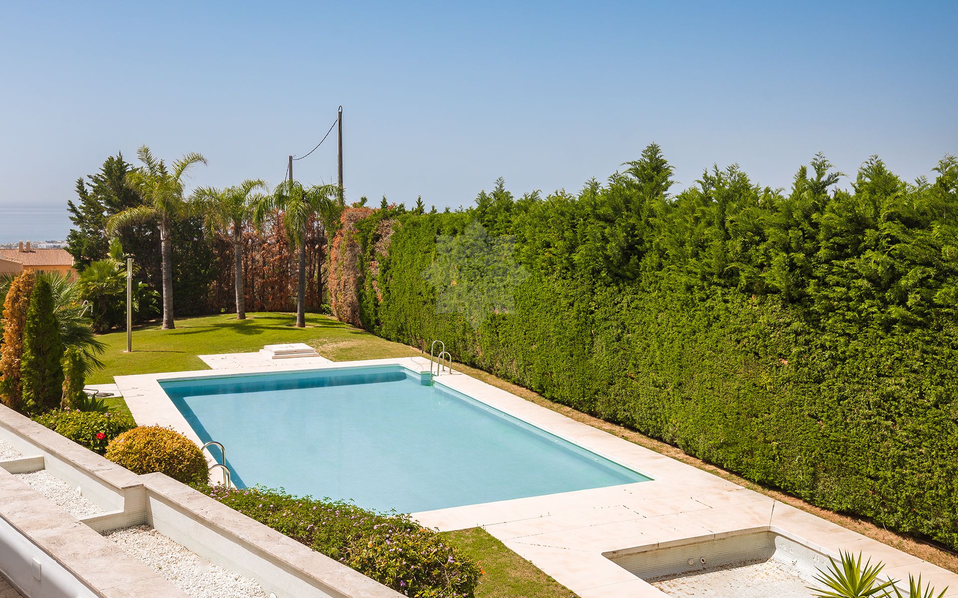 Town House in Los Jaralillos, Benahavis