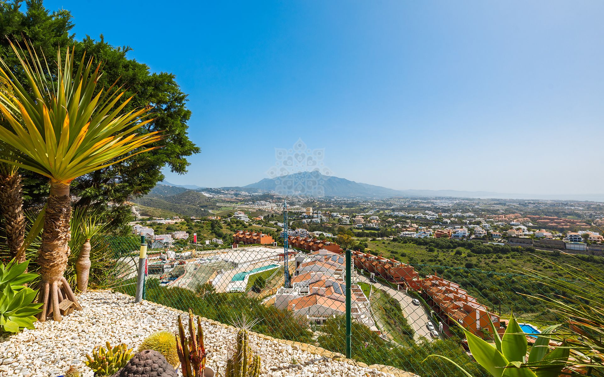 Town House in Los Jaralillos, Benahavis