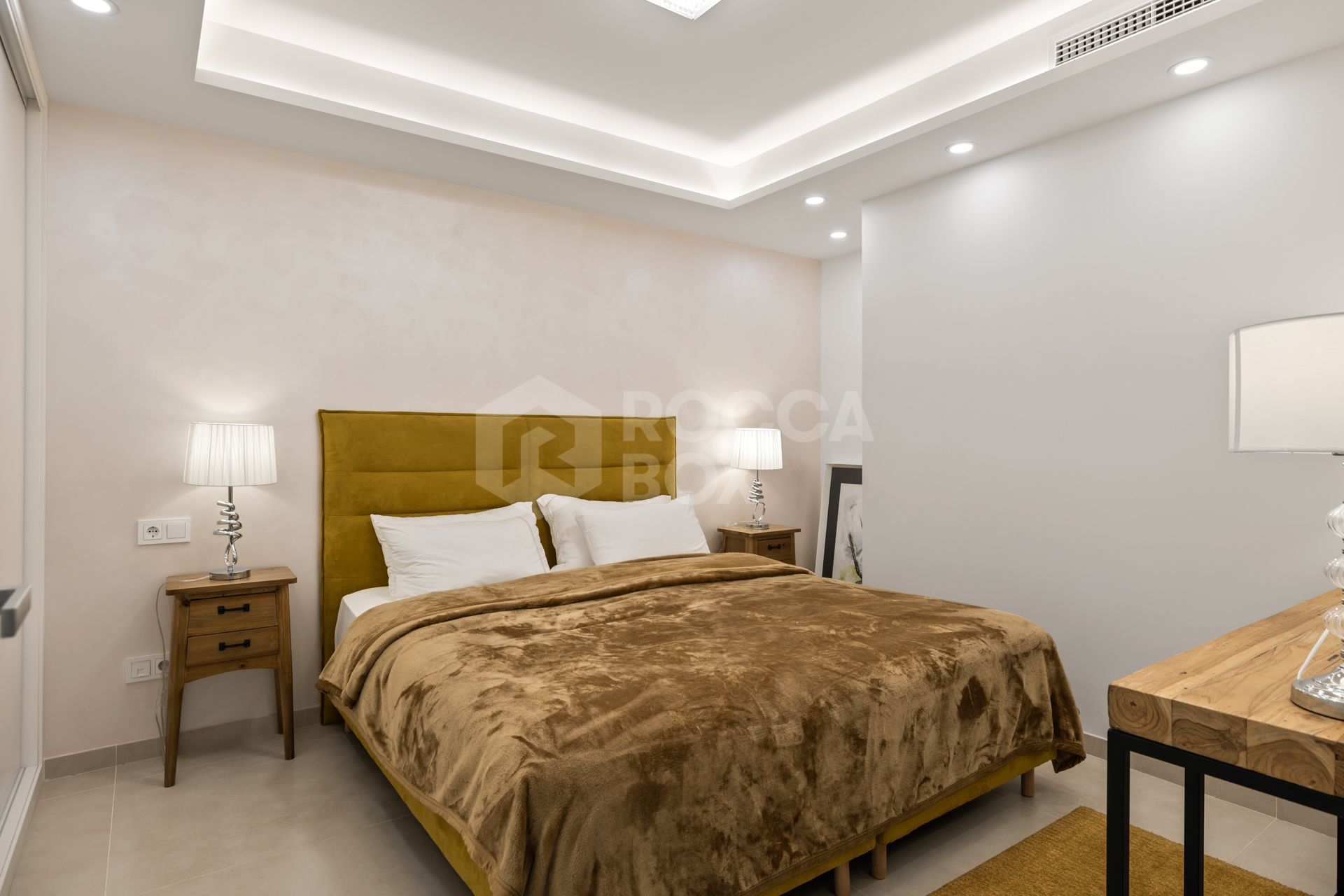 Stunning 7-bed apartment located in urb. Nine Lions, Nueva Andalucia, Marbella