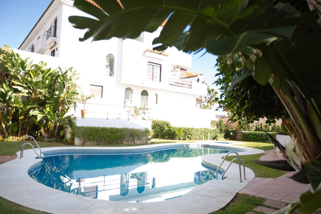 Spectacular 3-bedroom duplex penthouse in Coto Real, Lomas de Marbella Club